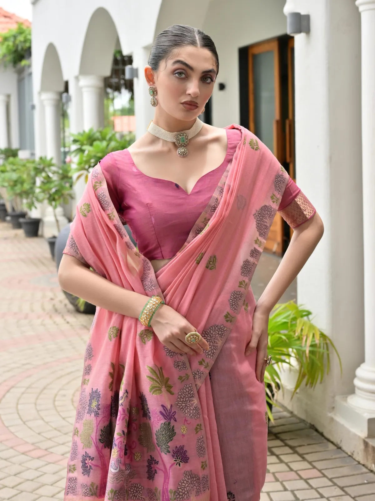 Tarani ishmita Pink Chanderi saree fabric detail view for festive party and wedding wear