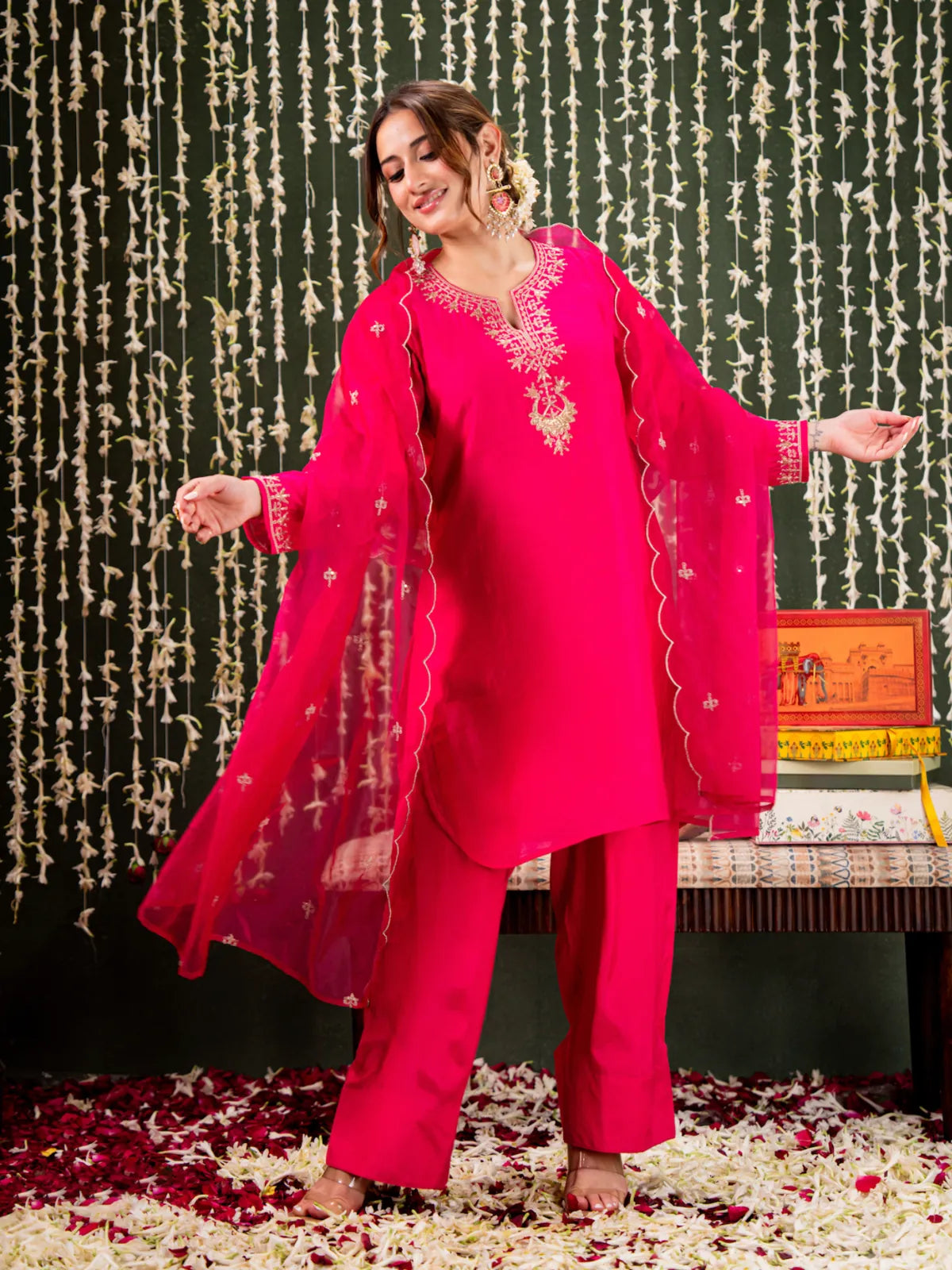 Tarani embroidered pink chanderi dress with viscose organza dupatta and pants front pose