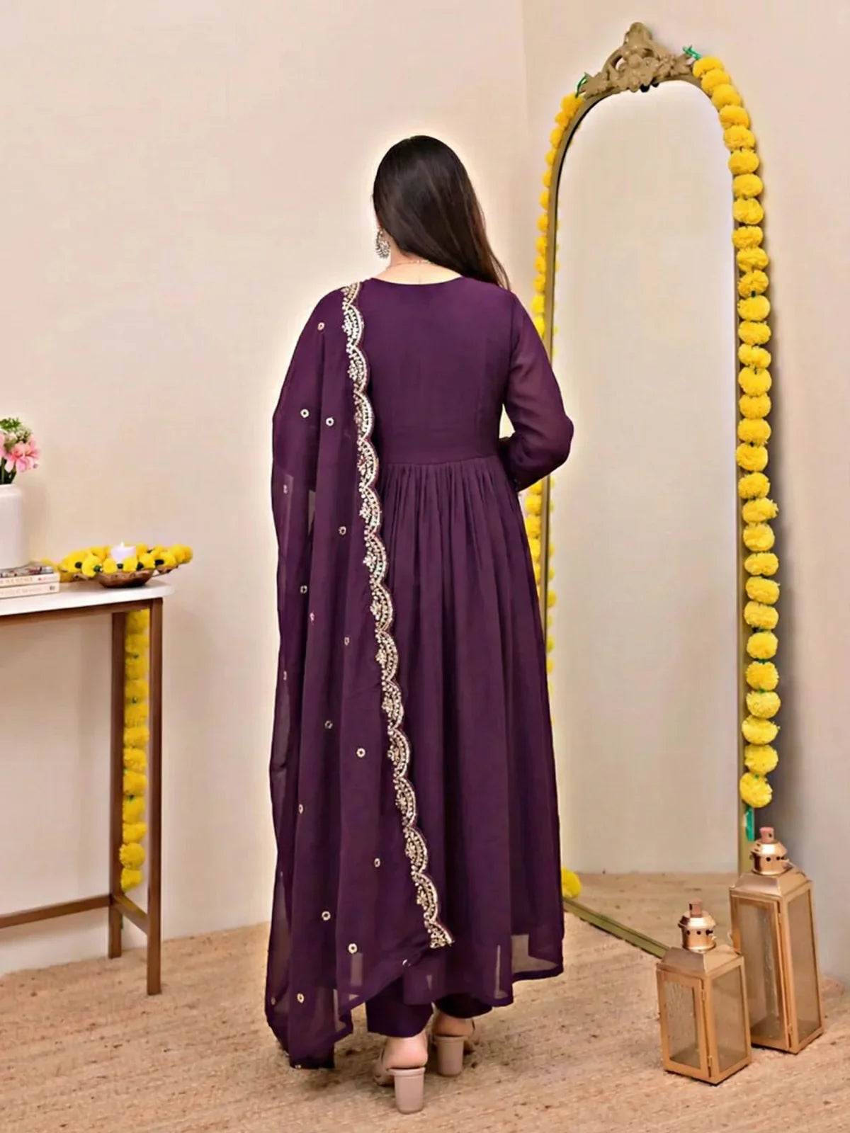 Back view of Tarani purple chanderi silk kurti pant set with elegant embroidered dupatta