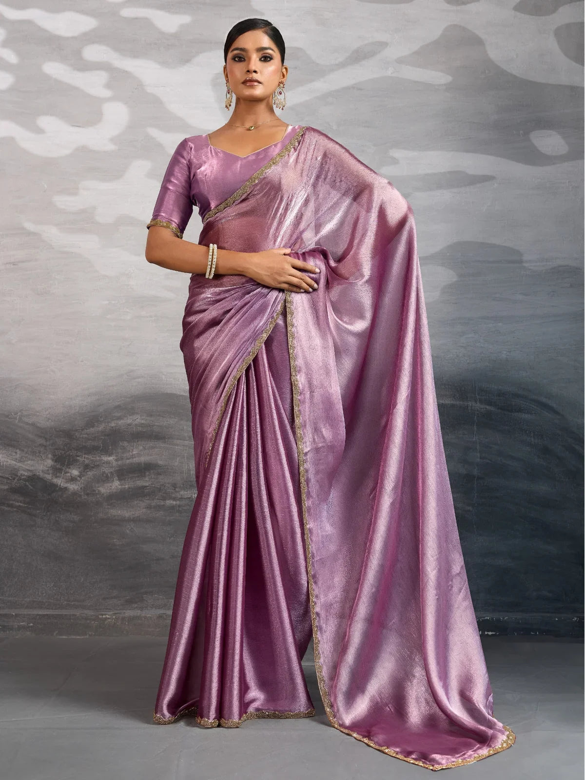 Tarani lavender chiffon party wear saree full view with lace blouse