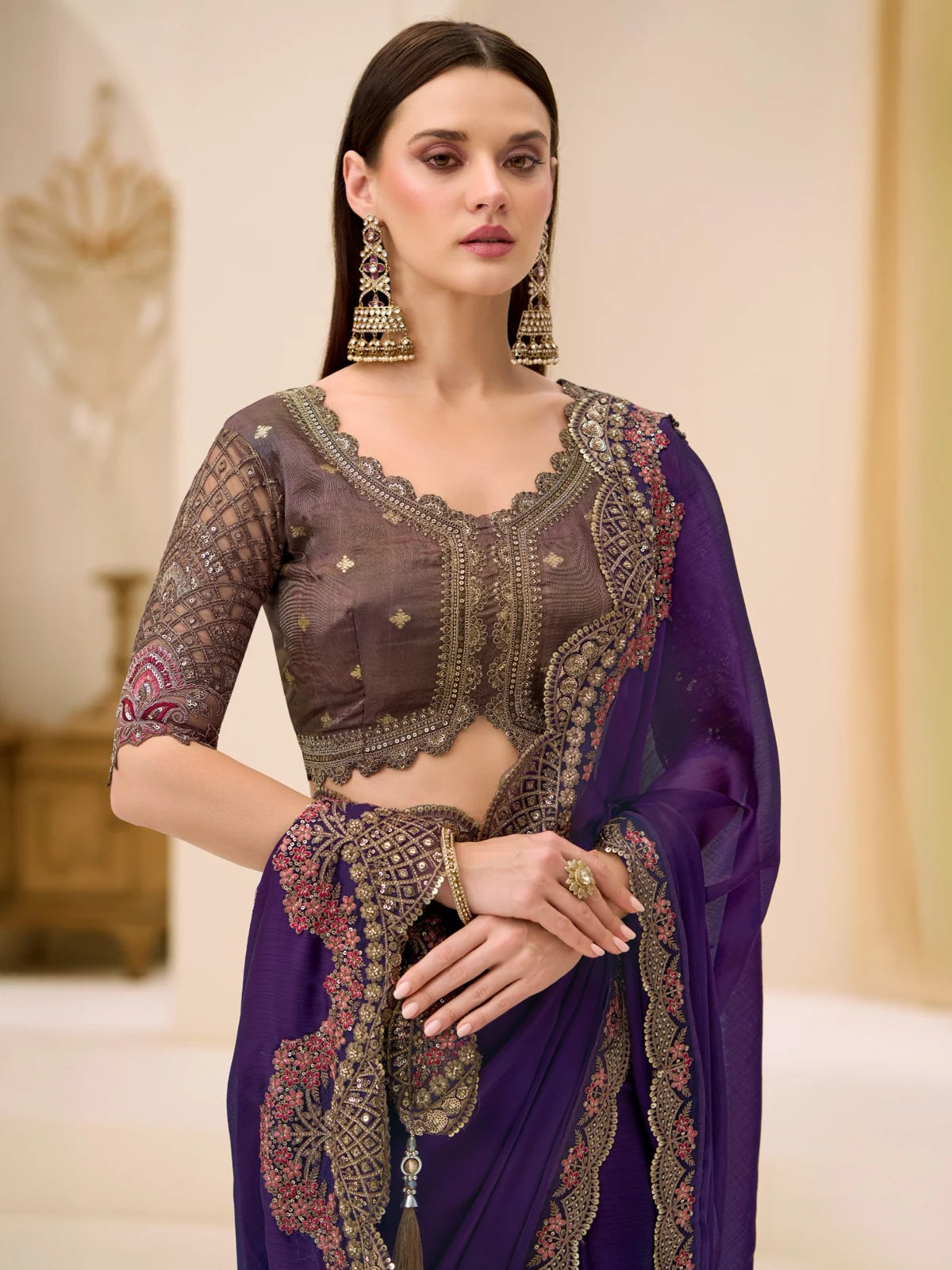 Tarani Anuja purple chiffon saree pallu and border embroidery close view