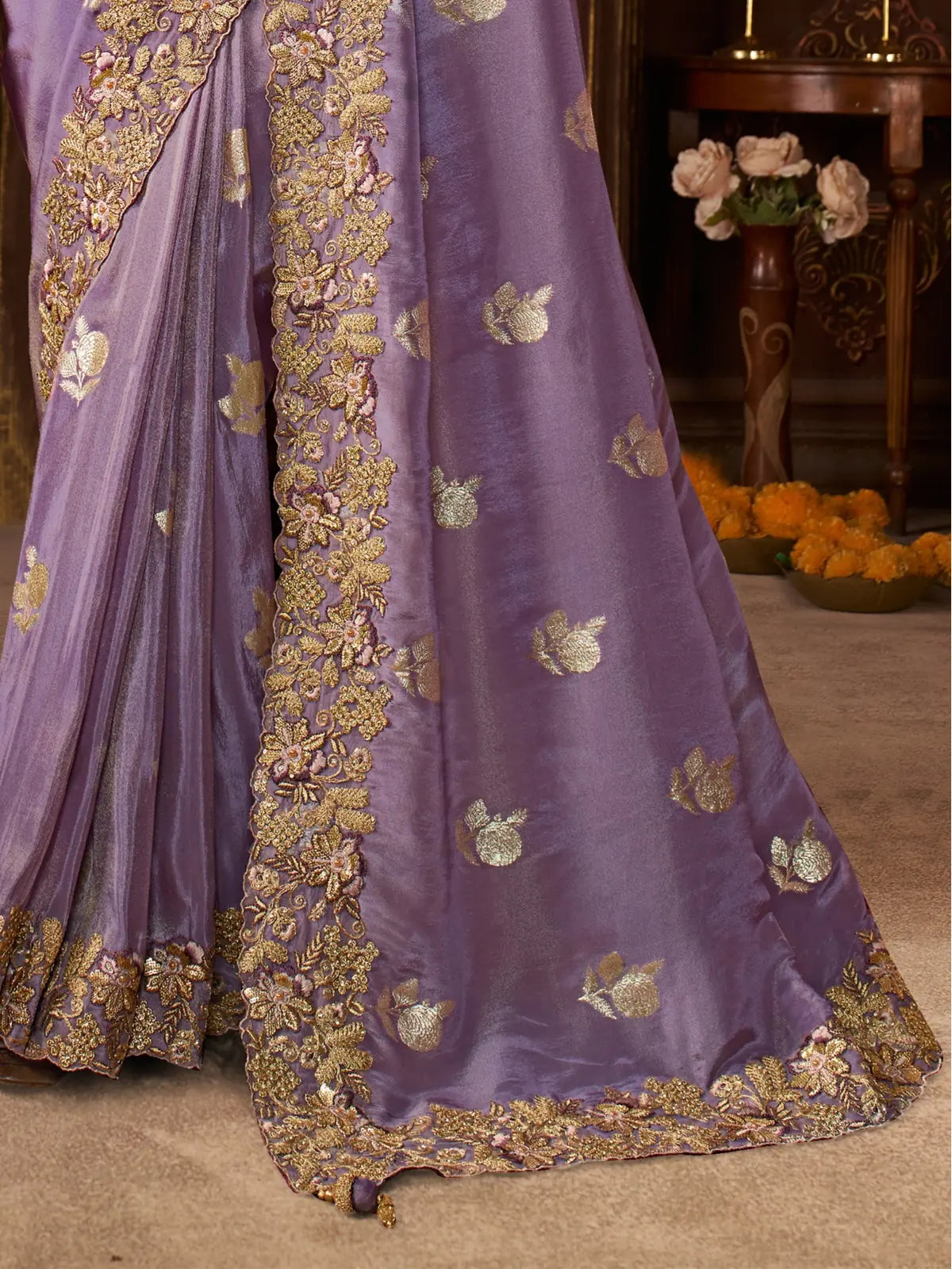 Tarani zari embroidered pallu with golden border and latkan detailing in close pallu view