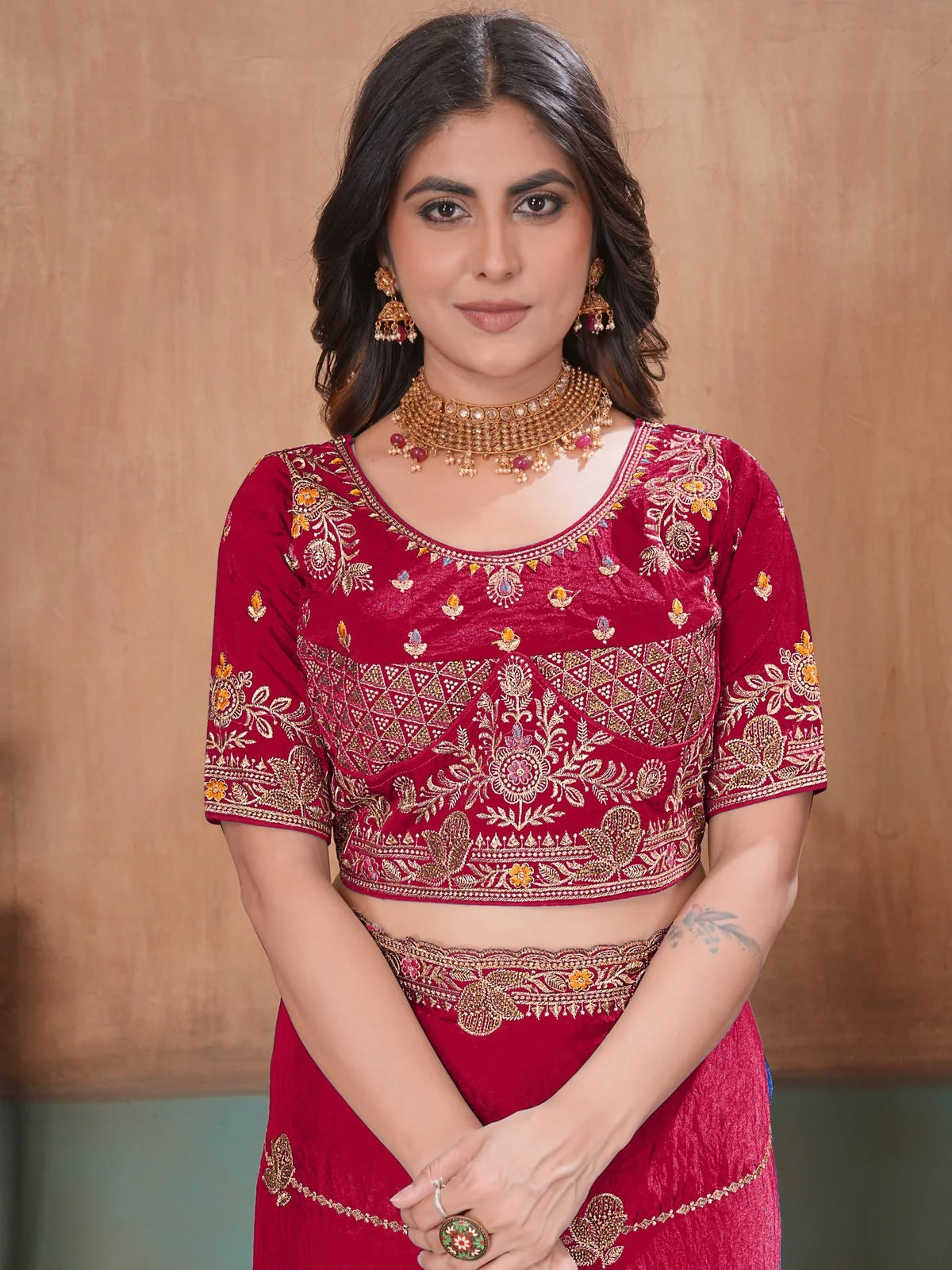 Tarani magenta Fandy Satin saree blouse upper body embroidery detail