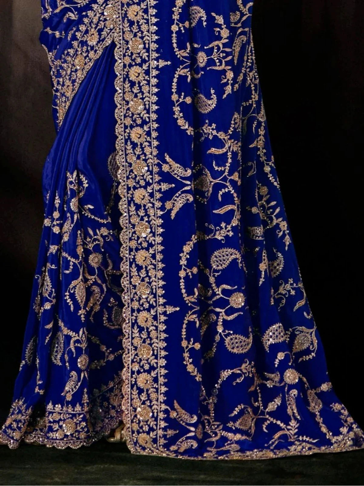 Tarani priyamvadika Blue Georgette saree close up view for festive party and wedding wear