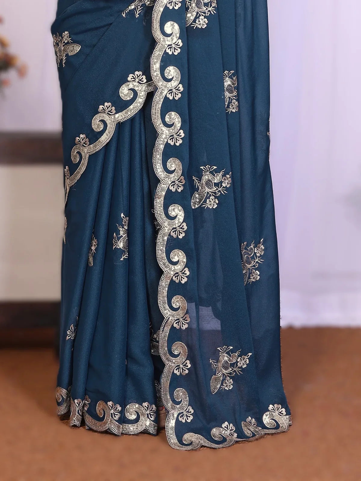 Tarani navina Navy Blue Georgette saree close up view for festive party and wedding wear