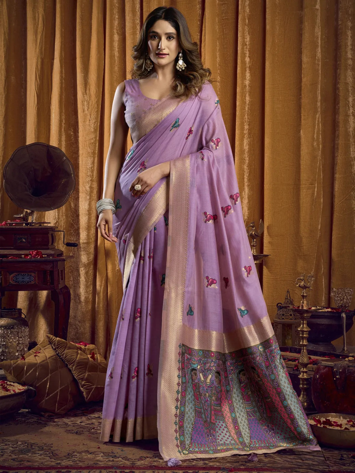 Tarani lavender khadi cotton saree full view with elegant brocade blouse and intricate pallu artwork