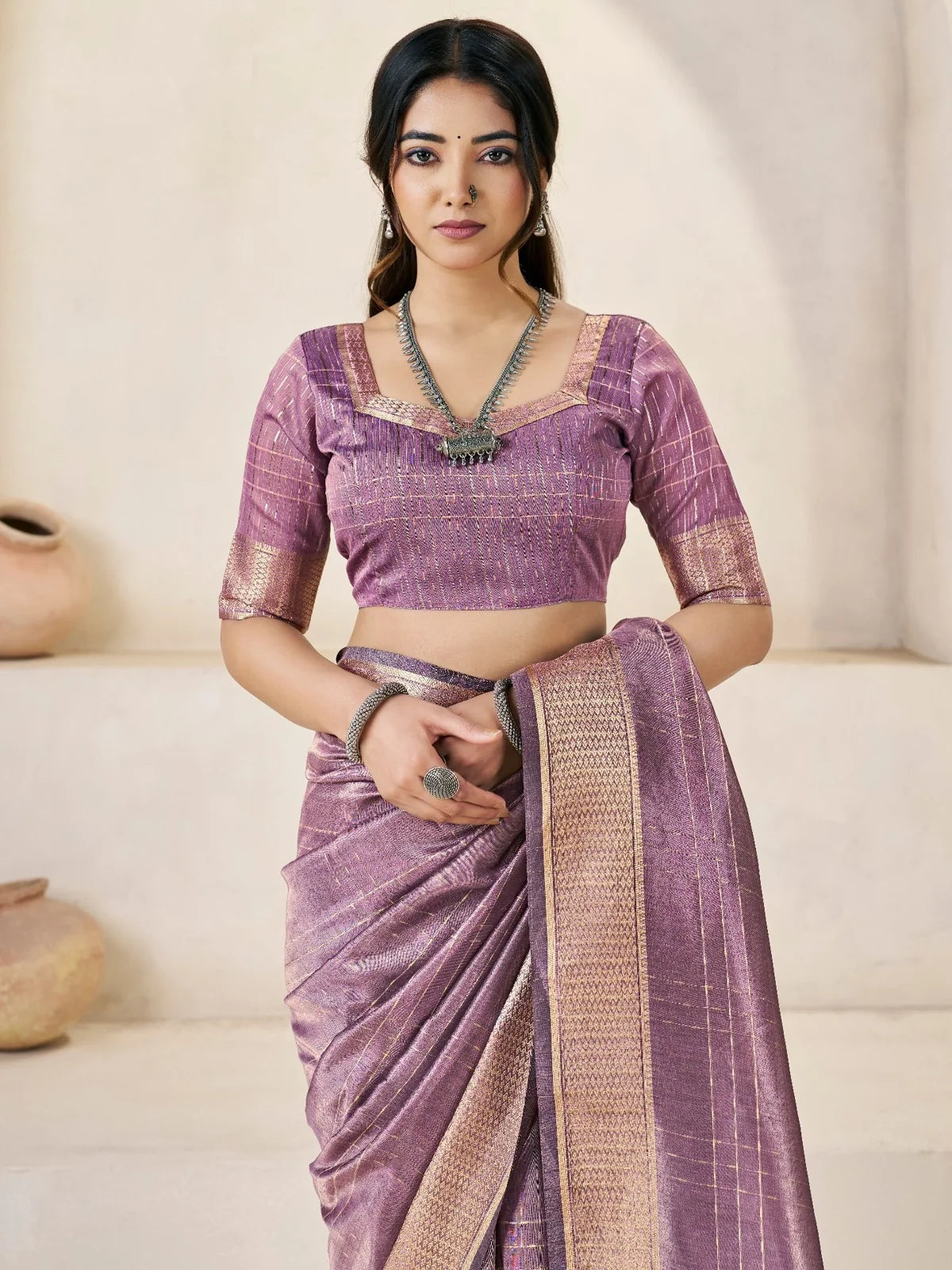 Tarani Sakshita lavender zari work saree upper body blouse view with elegant woven detailing