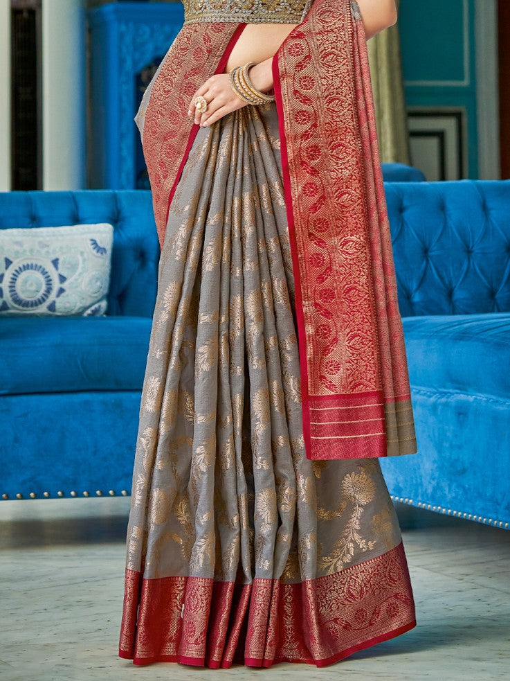Tarani linen cotton saree closeup of intricate pallu and woven border detailing