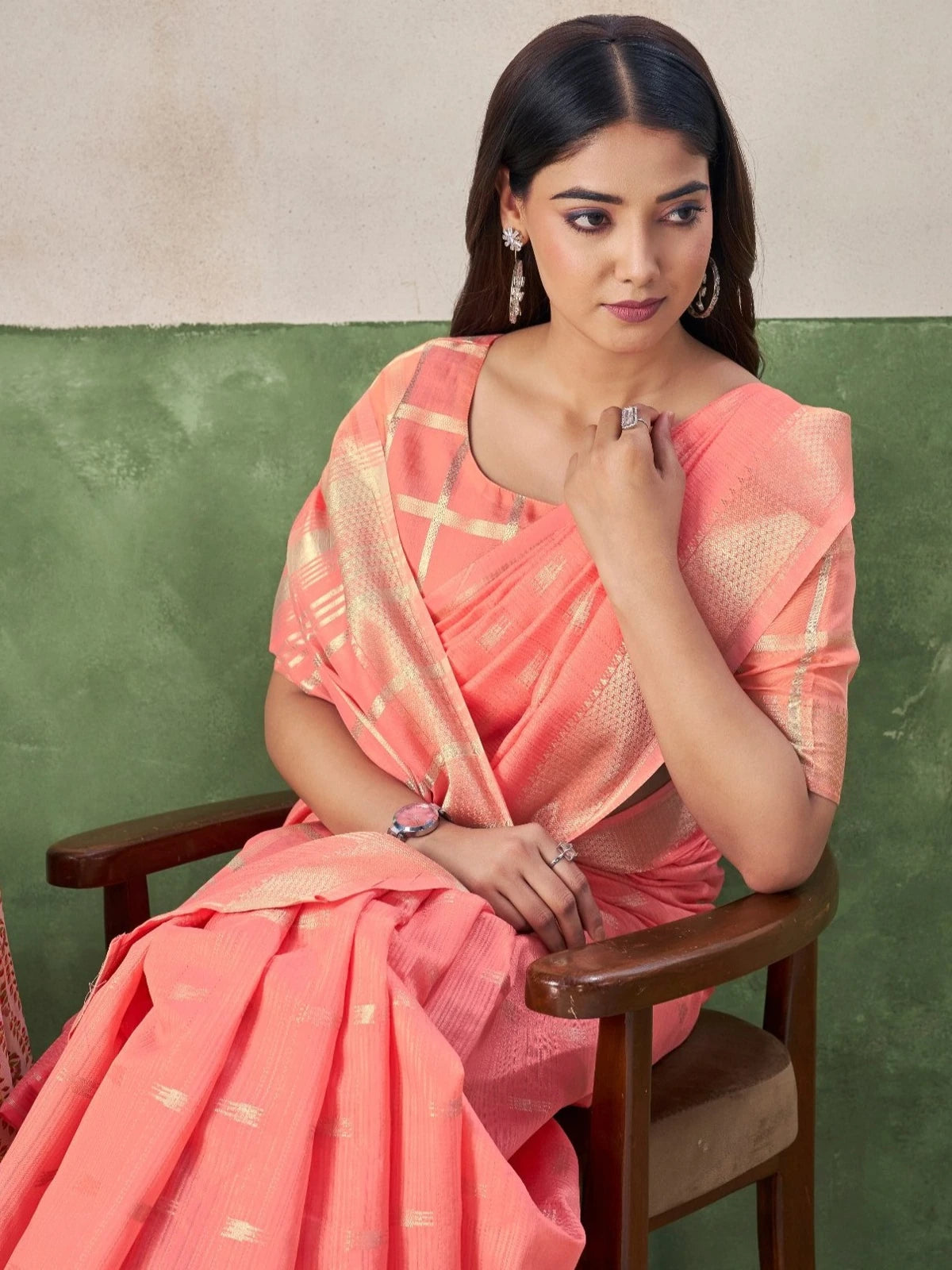 Tarani peach zari woven saree upper body look with matching blouse design