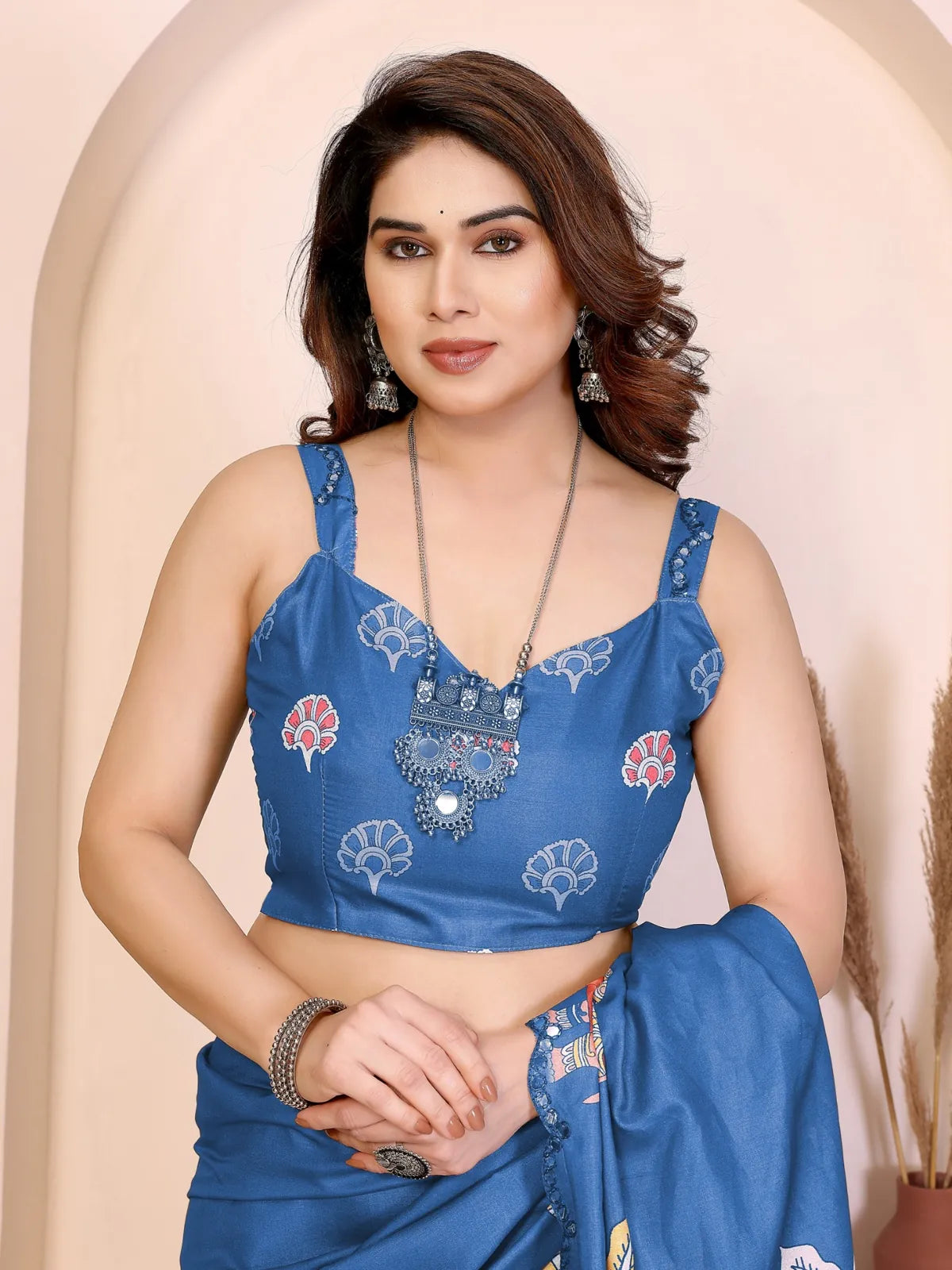 Tarani Manipuri silk saree close-up showing blouse design and mirror work border