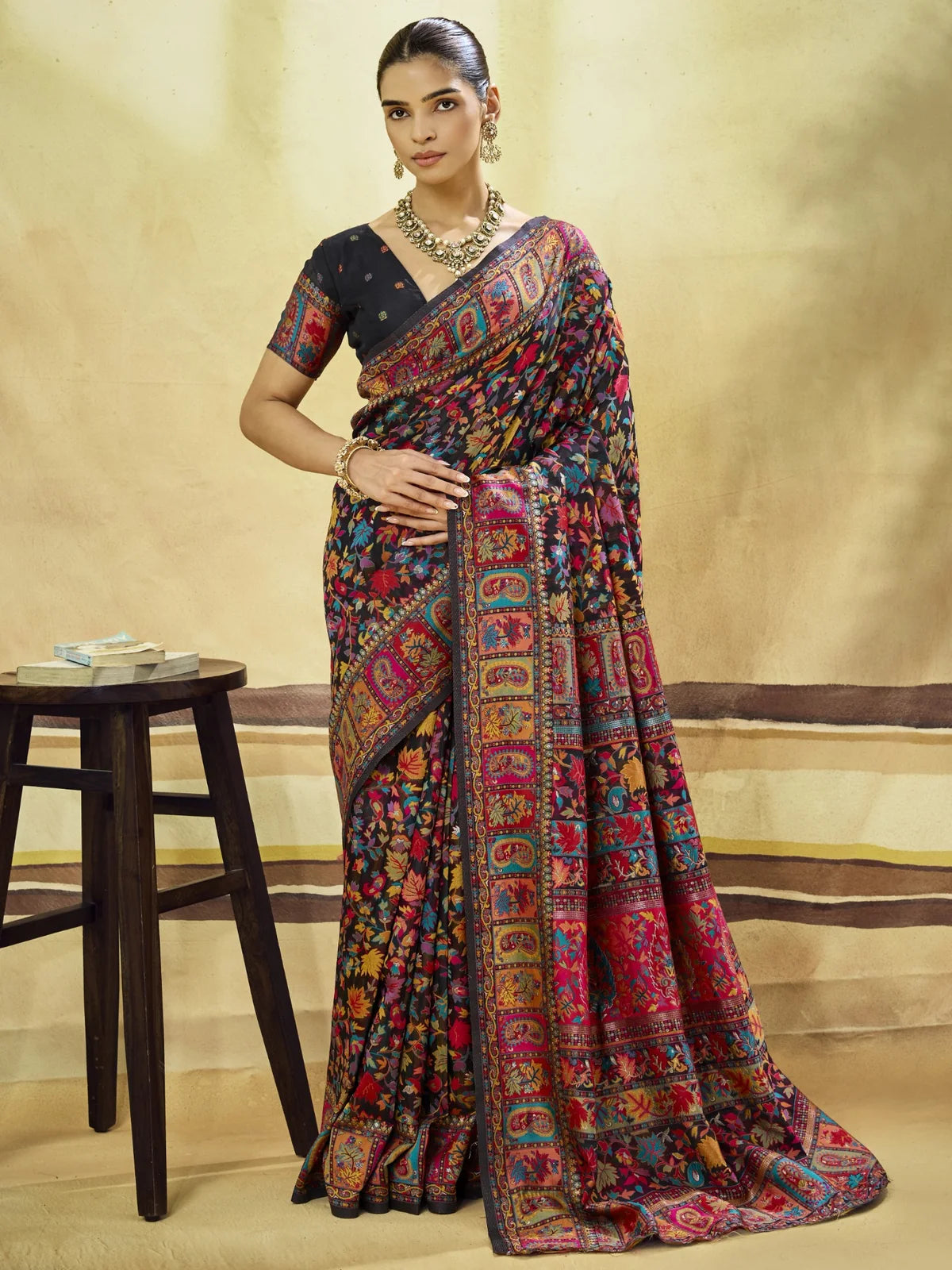 Tarani Aakriti black modal cotton Pashmina weaving saree full view with multicolor floral border