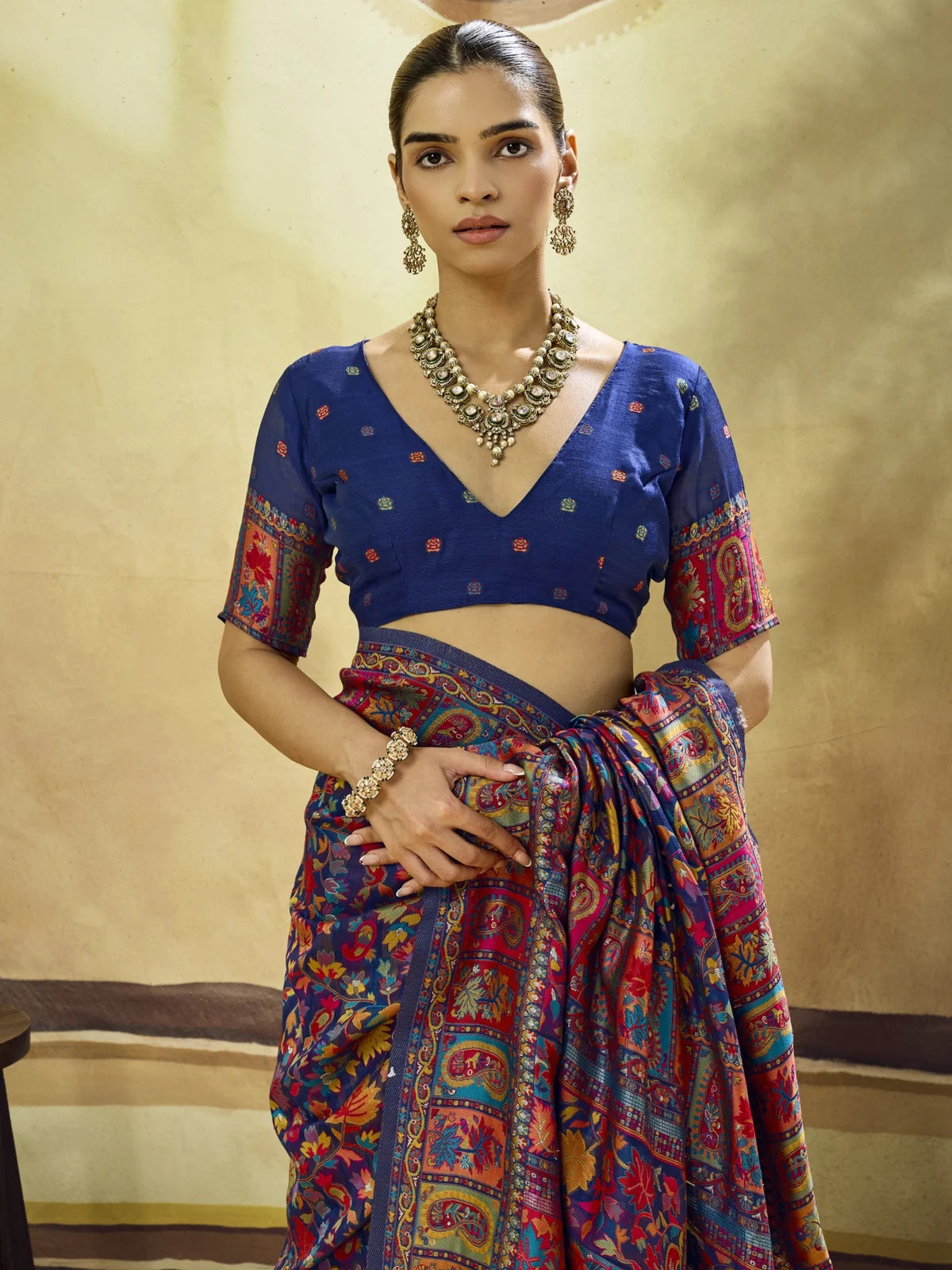 Tarani Sandhya navy blue Modal Cotton Pashmina saree upper body view with matching Modal Cotton blouse