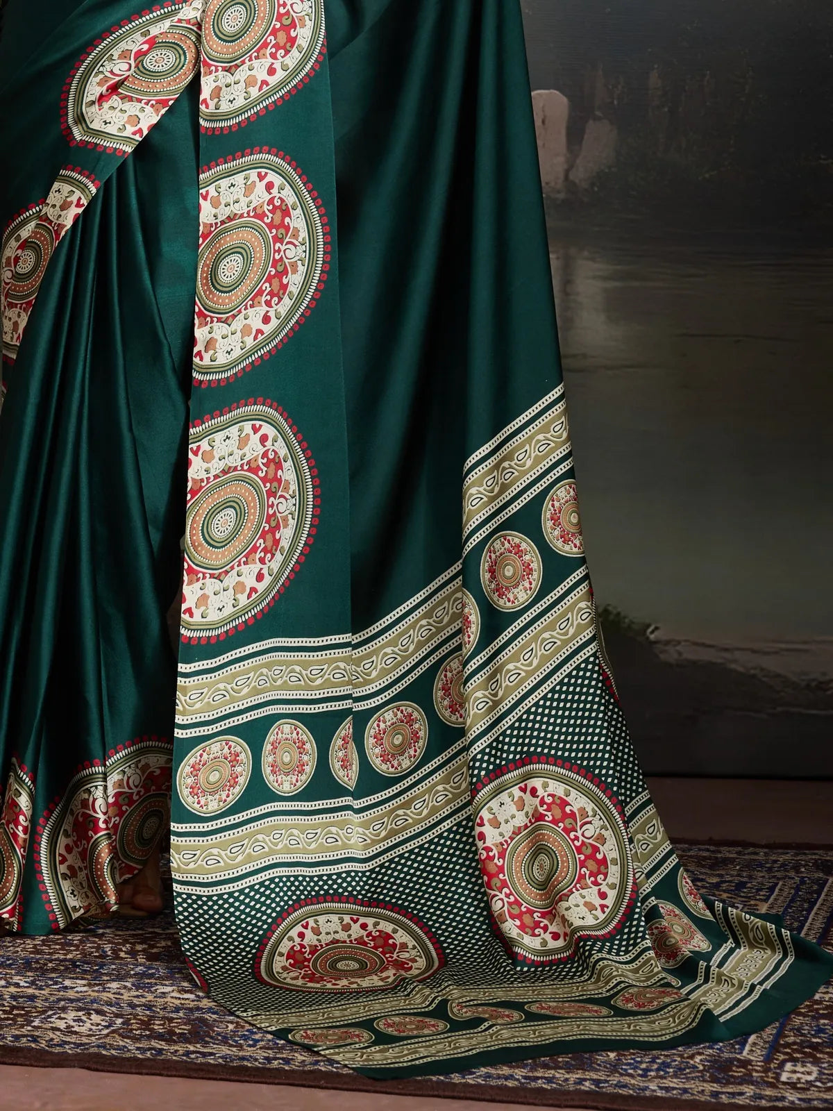 Tarani green saree with detailed pallu and border design in Ajrakh print - Hridyanshi