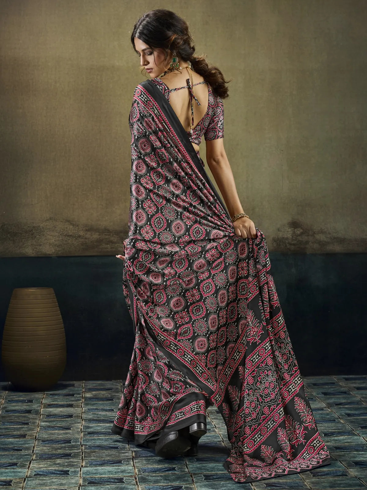 Tarani Mahira black Modal Satin Ajrakh print saree back view with matching printed blouse