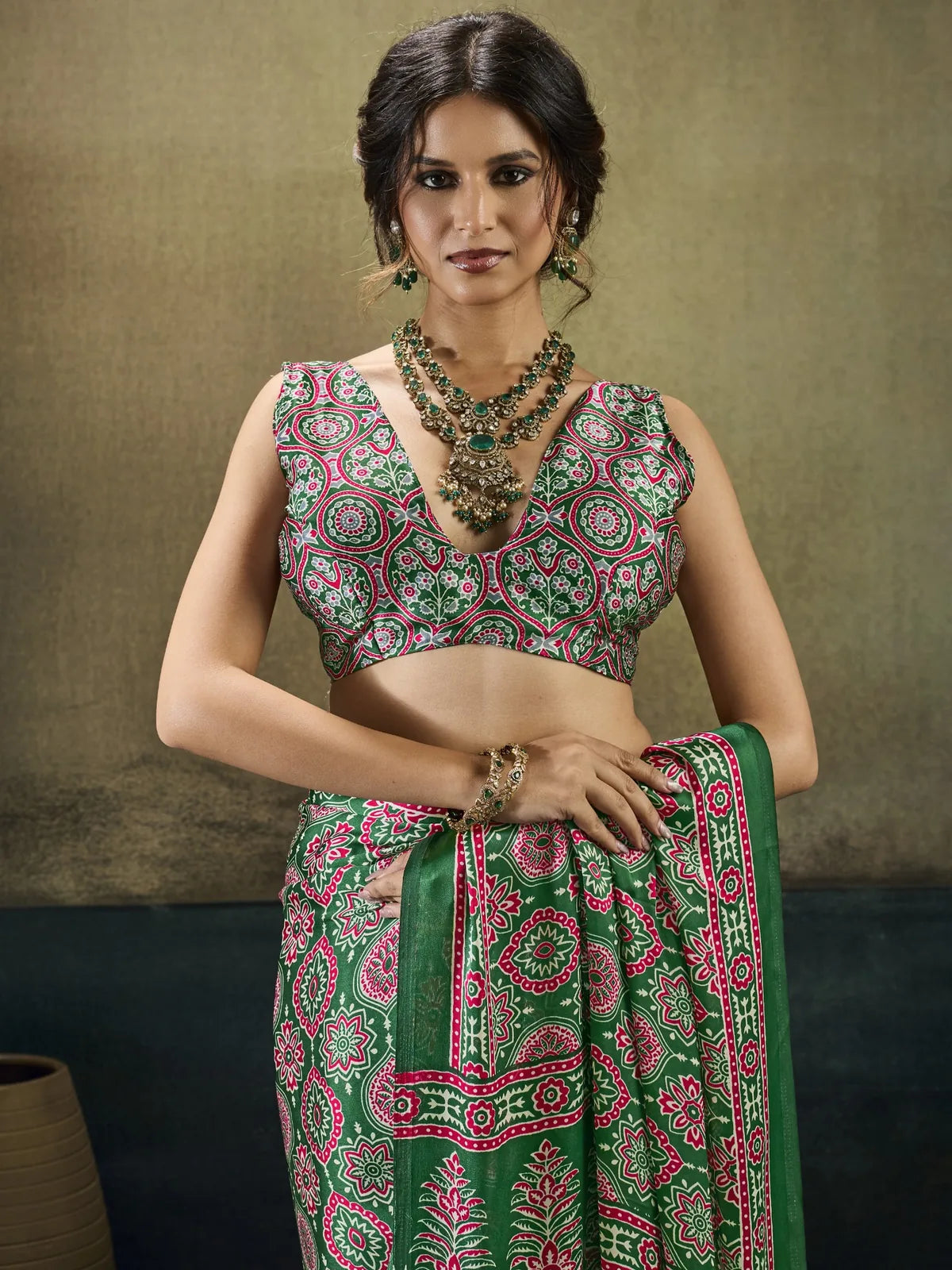 Tarani Simran green Modal Satin Ajrakh print saree upper body view with printed blouse
