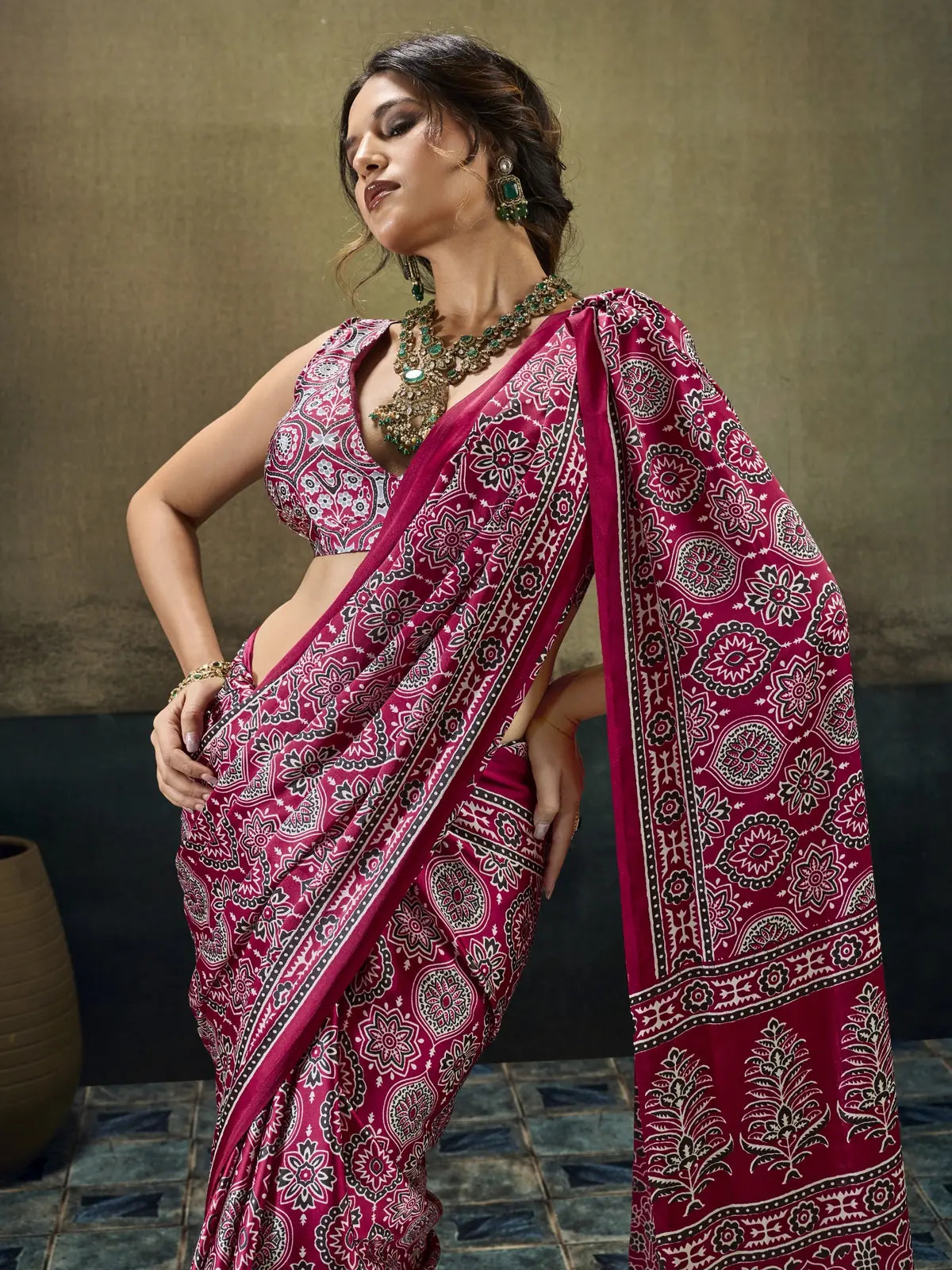 Tarani Piyansha magenta Modal Satin Ajrakh saree closeup with printed detailing