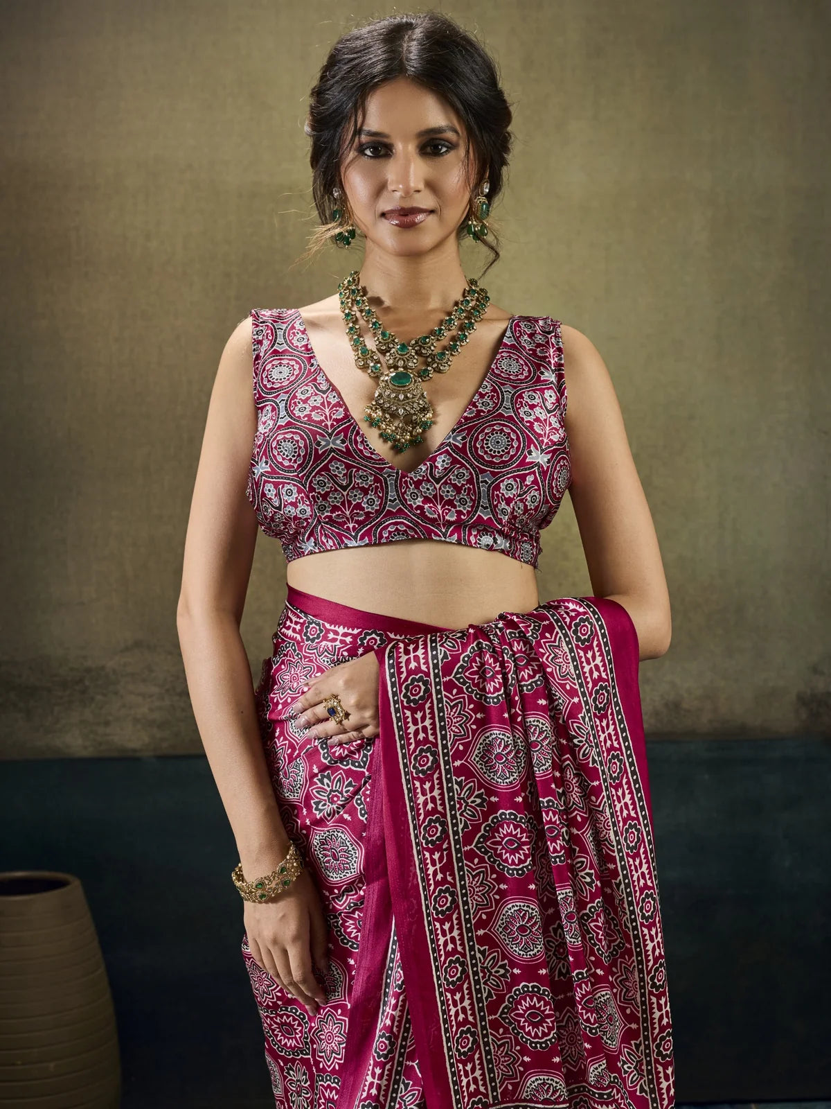 Tarani Piyansha magenta Modal Satin Ajrakh saree upper body view with printed blouse