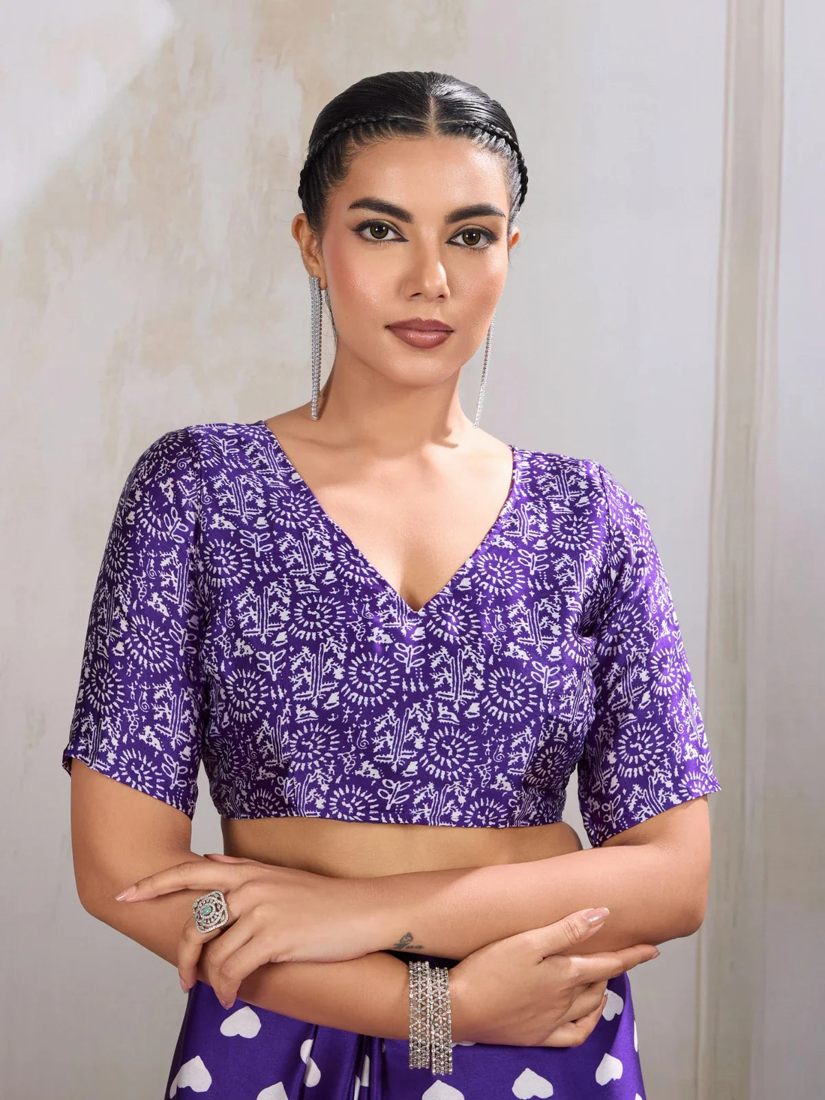 Tarani Ajrakh printed blouse in deep purple with short sleeves and v-neck closeup upper body view