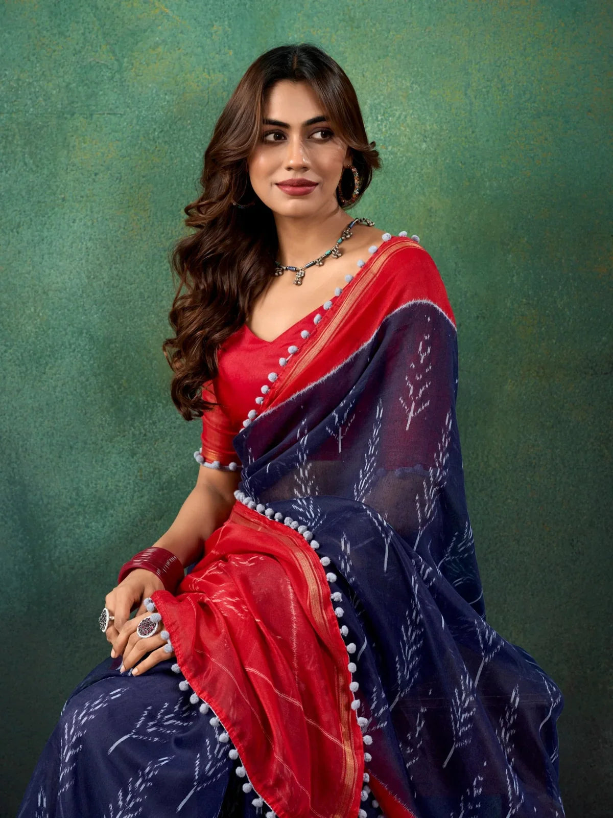 Tarani navy blue mul mul cotton saree upper body view showing blouse design