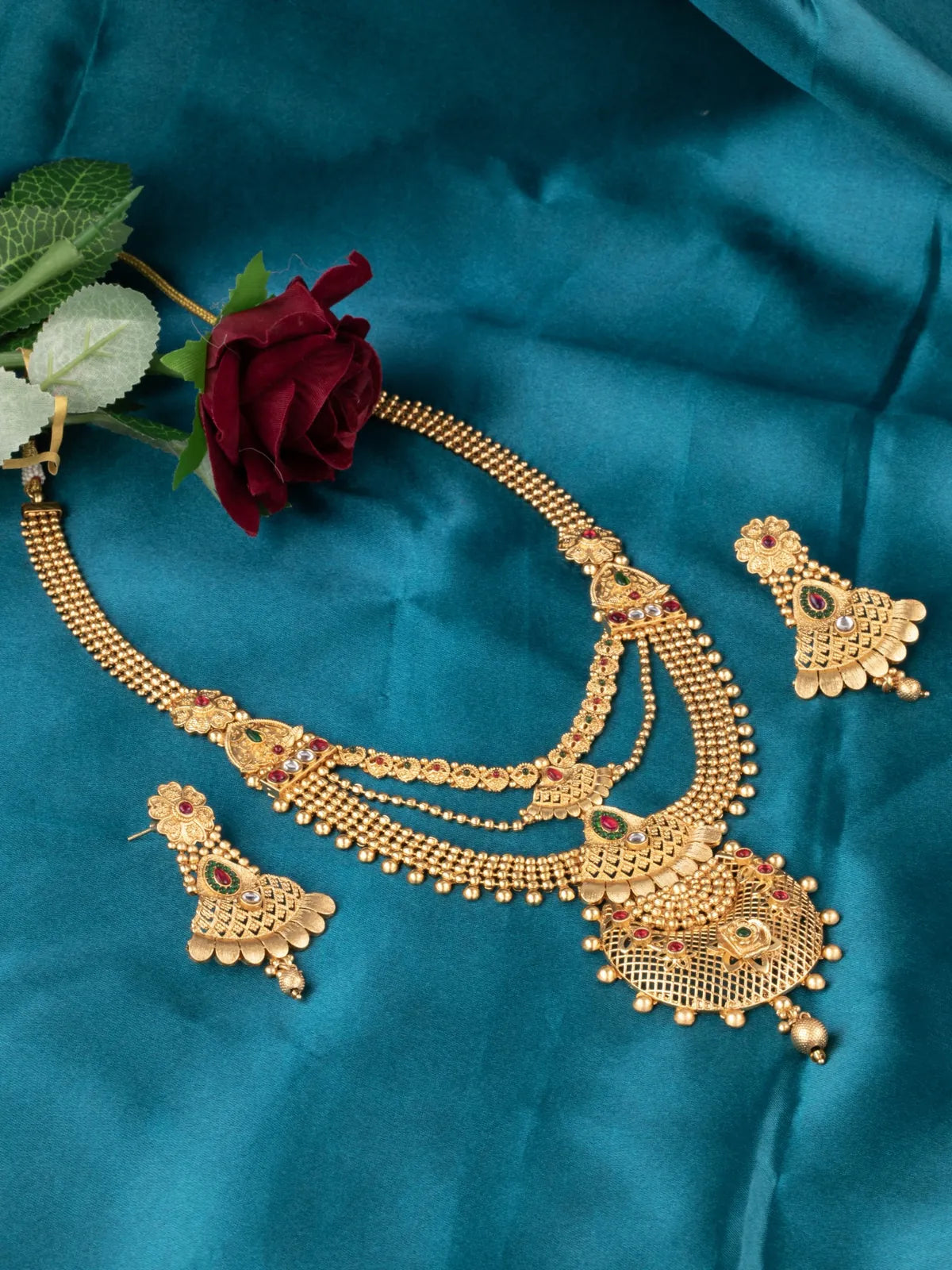 Tarani gold plated antique necklace set with matching earrings for weddings