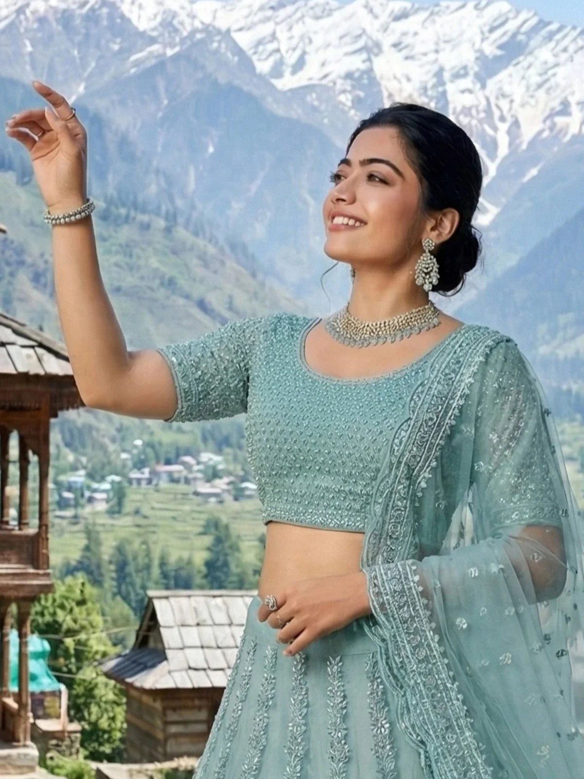 Tarani bridal net lehenga close-up featuring detailed blouse and dupatta design
