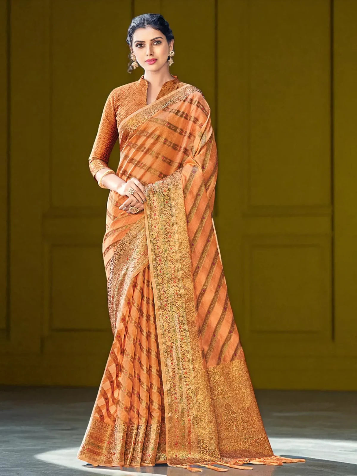 Rajlaxmi Organza Saree - TARANI