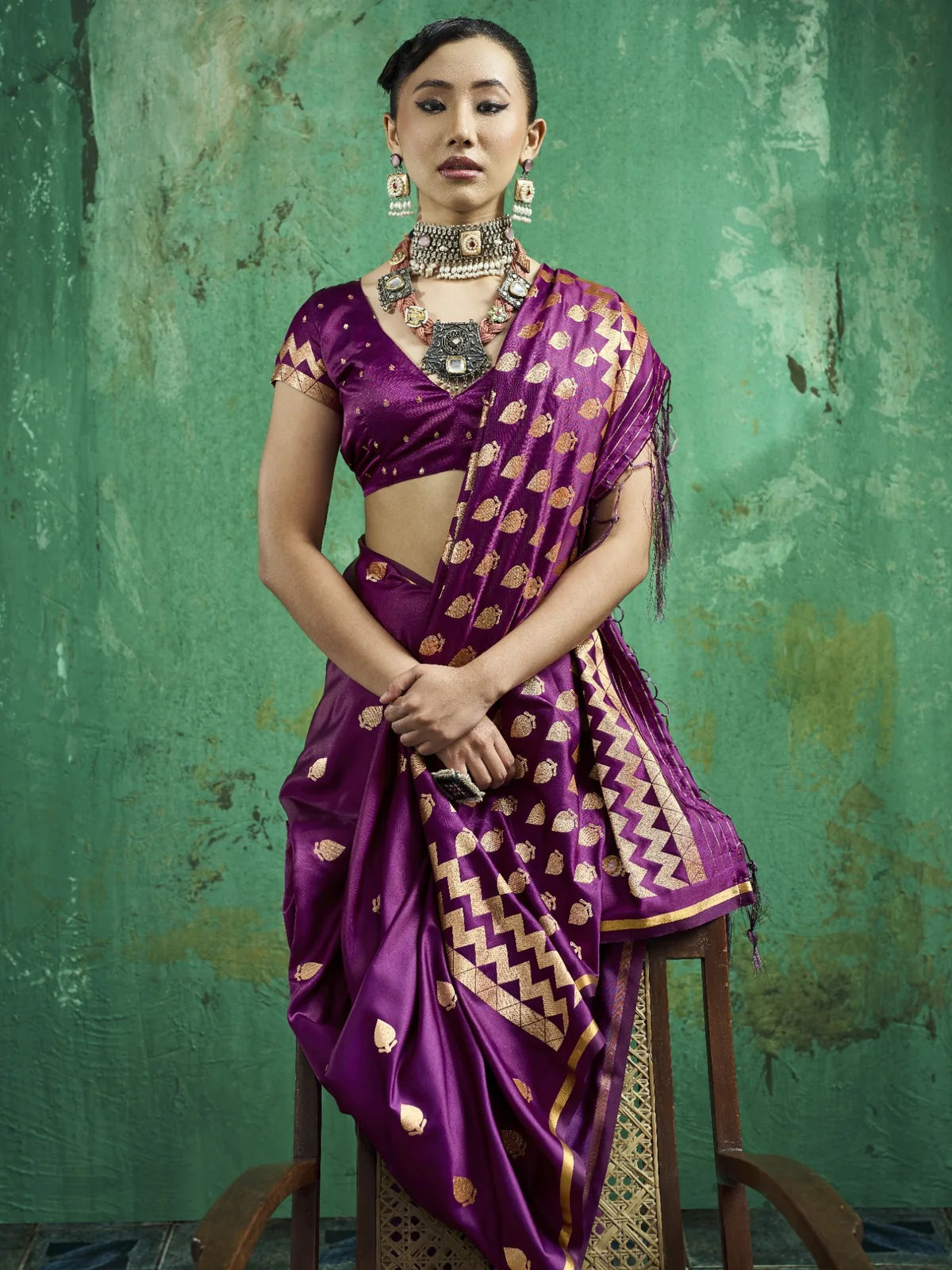 Tarani purple pure satin handloom saree front view