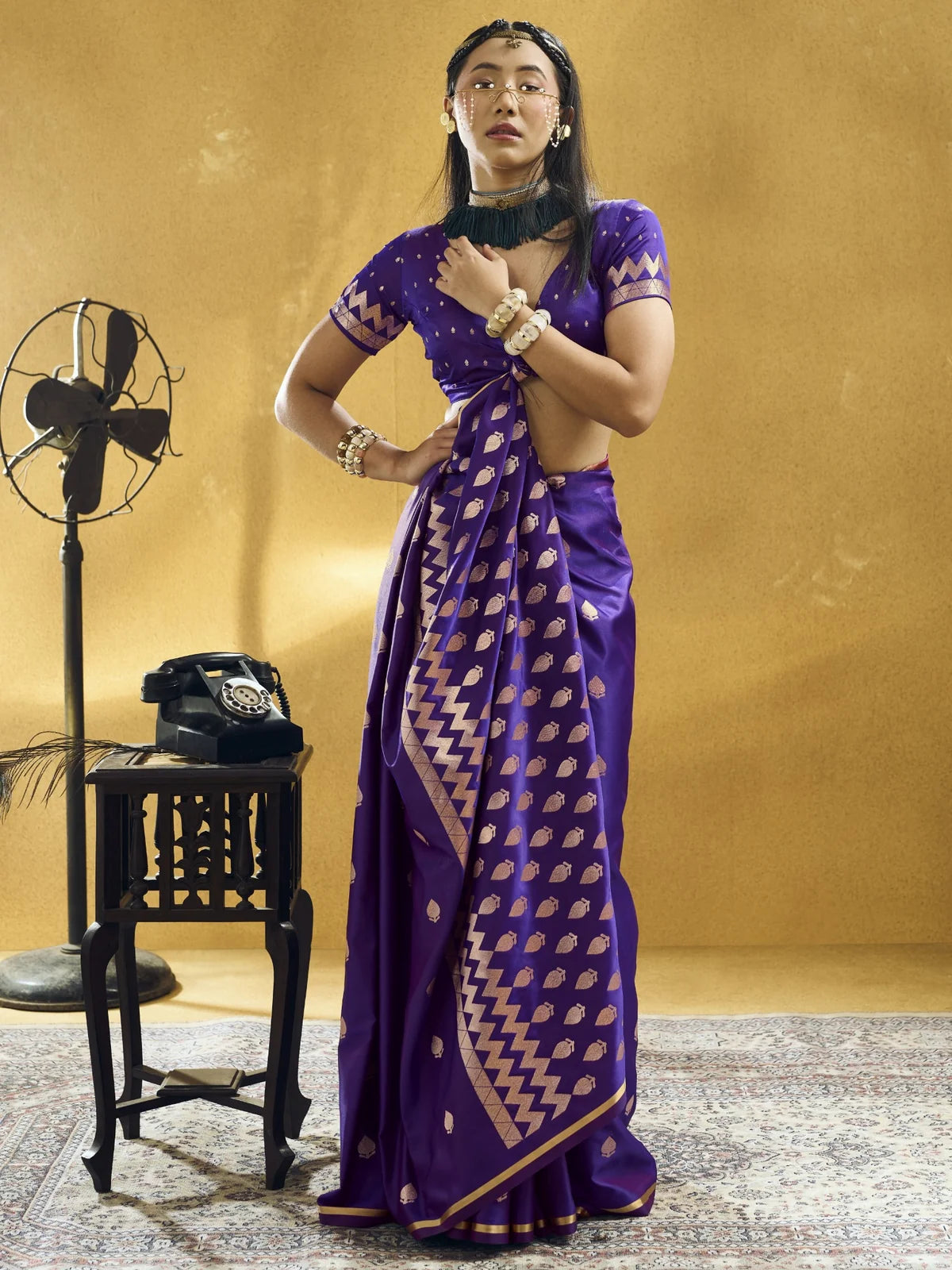 Tarani purple pure satin handloom weaving saree front drape