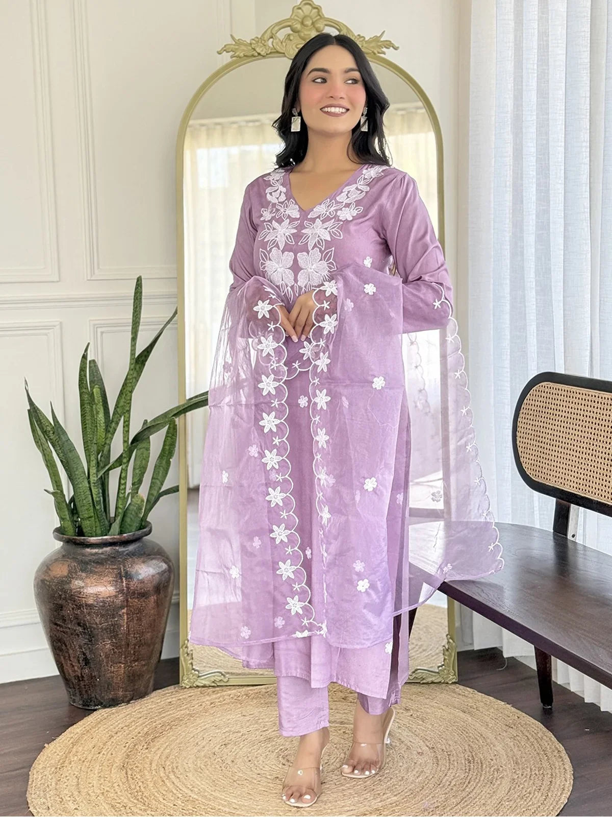 Tarani lavender rayon embroidered kurta set with pant and organza dupatta full view