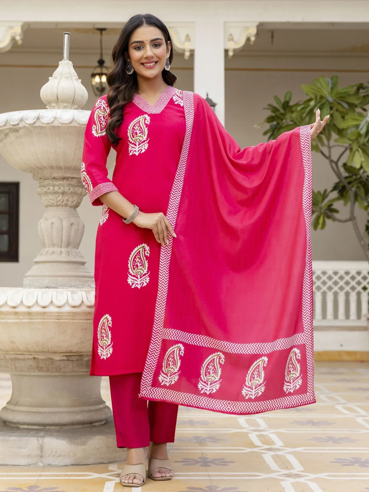 Tarani pink rayon dress front pose with Chanderi cotton dupatta spread