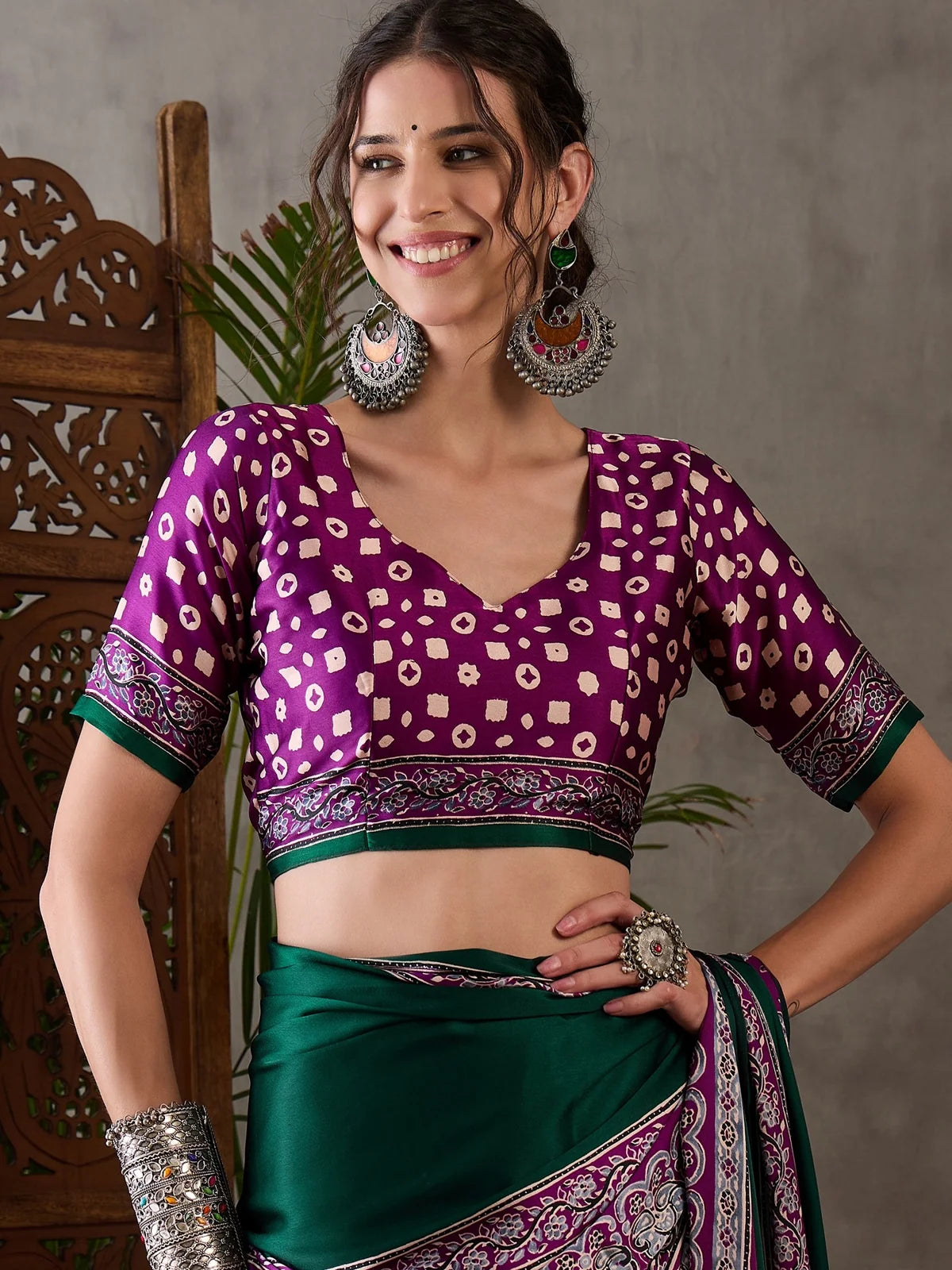 Tarani Sujata semi modal satin saree upper body view showing blouse design