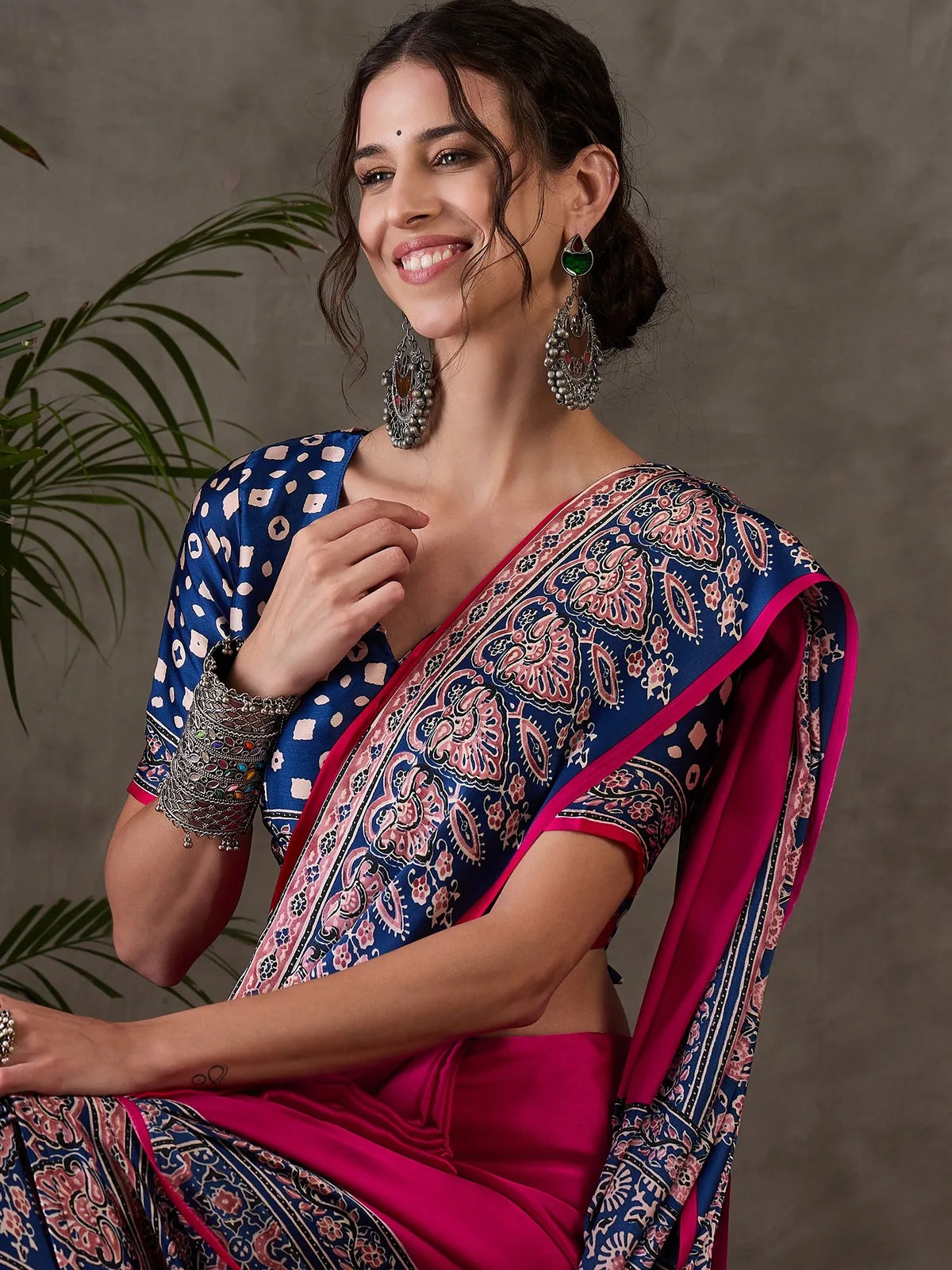 Tarani semi modal satin saree closeup of border and print details