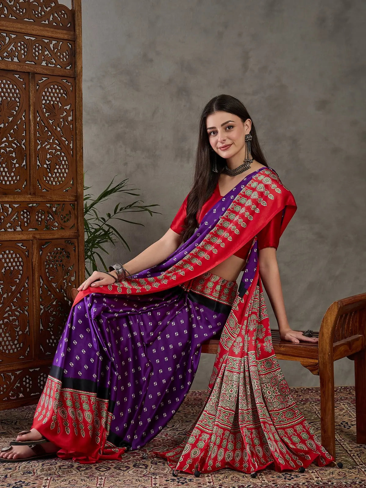 Tarani Pankaja saree decorative pallu and border detail view
