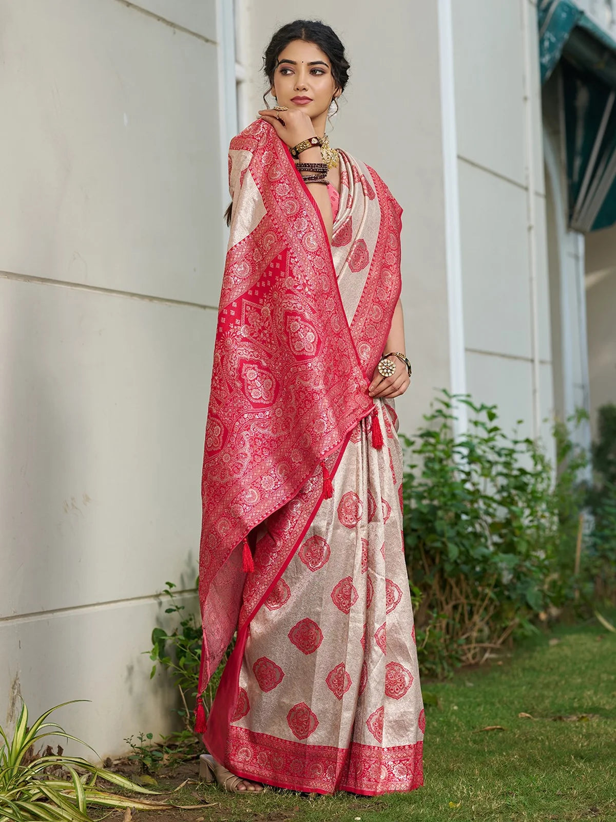 Tarani Shravya red silk blend saree front view with graceful drape for festive and wedding wear