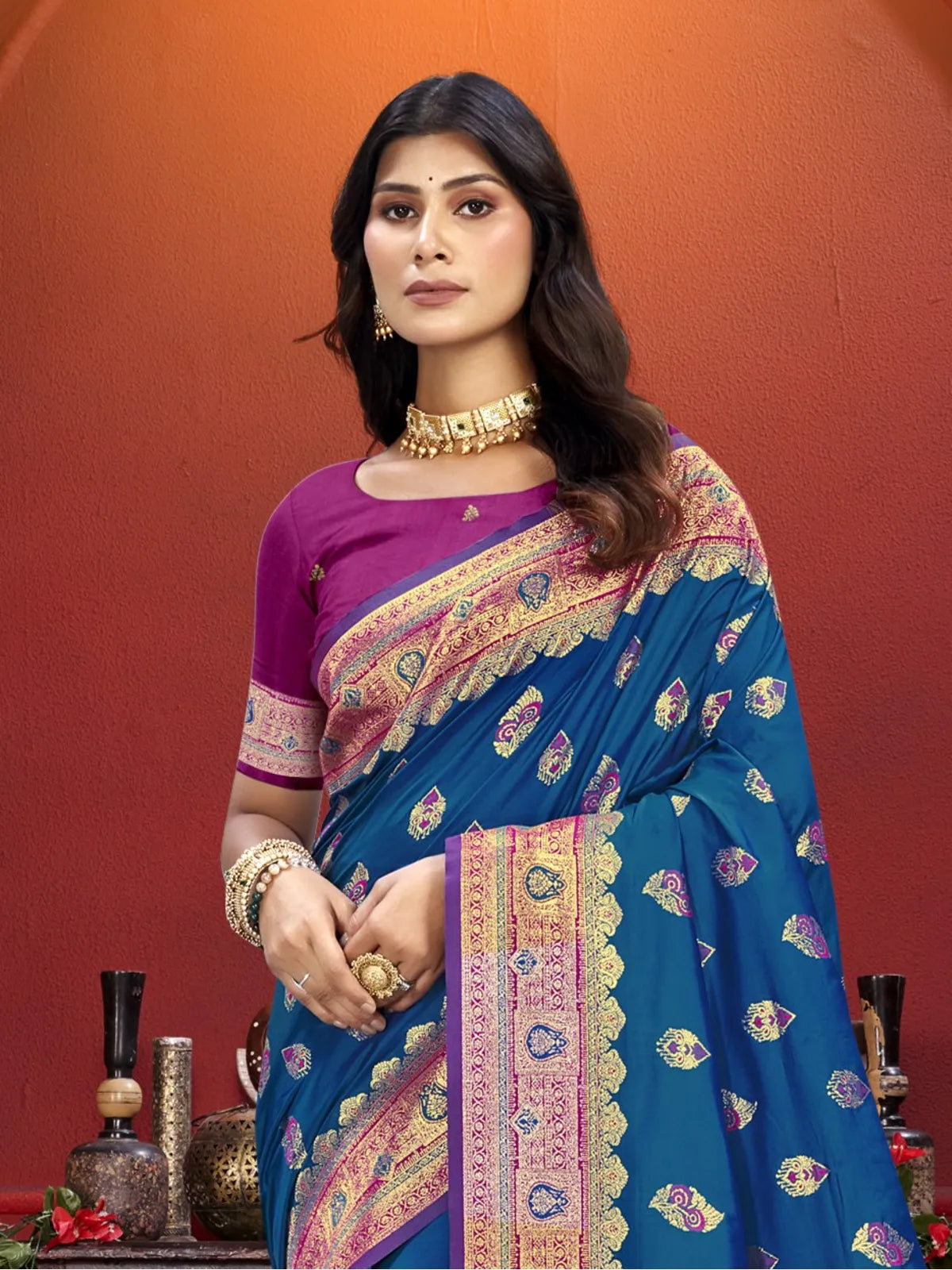 Tarani blue silk saree upper body view showing blouse and border detailing