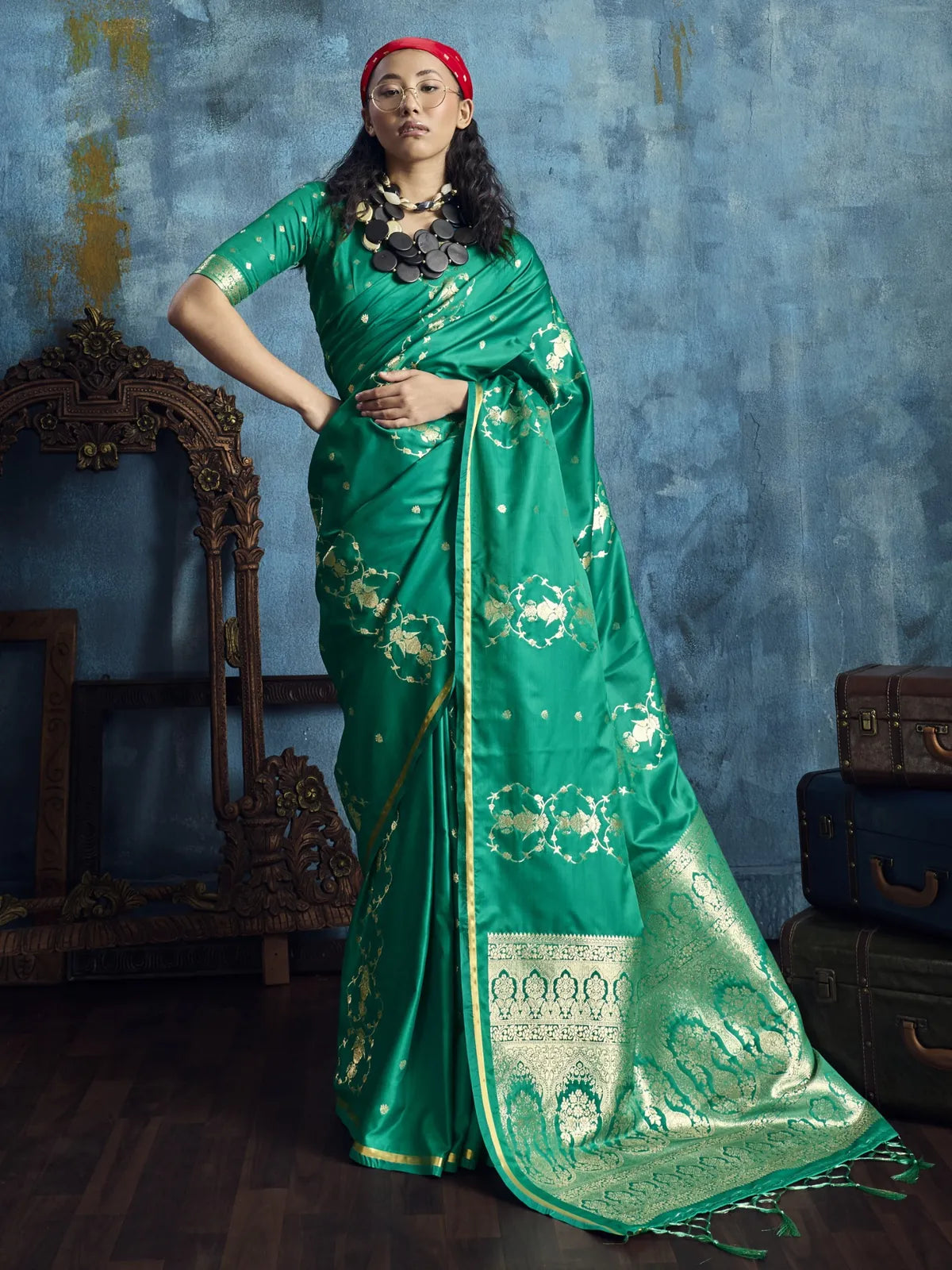 Tarani Rekha pure satin handloom weaving silk green saree full front view with rich woven border and brocade blouse