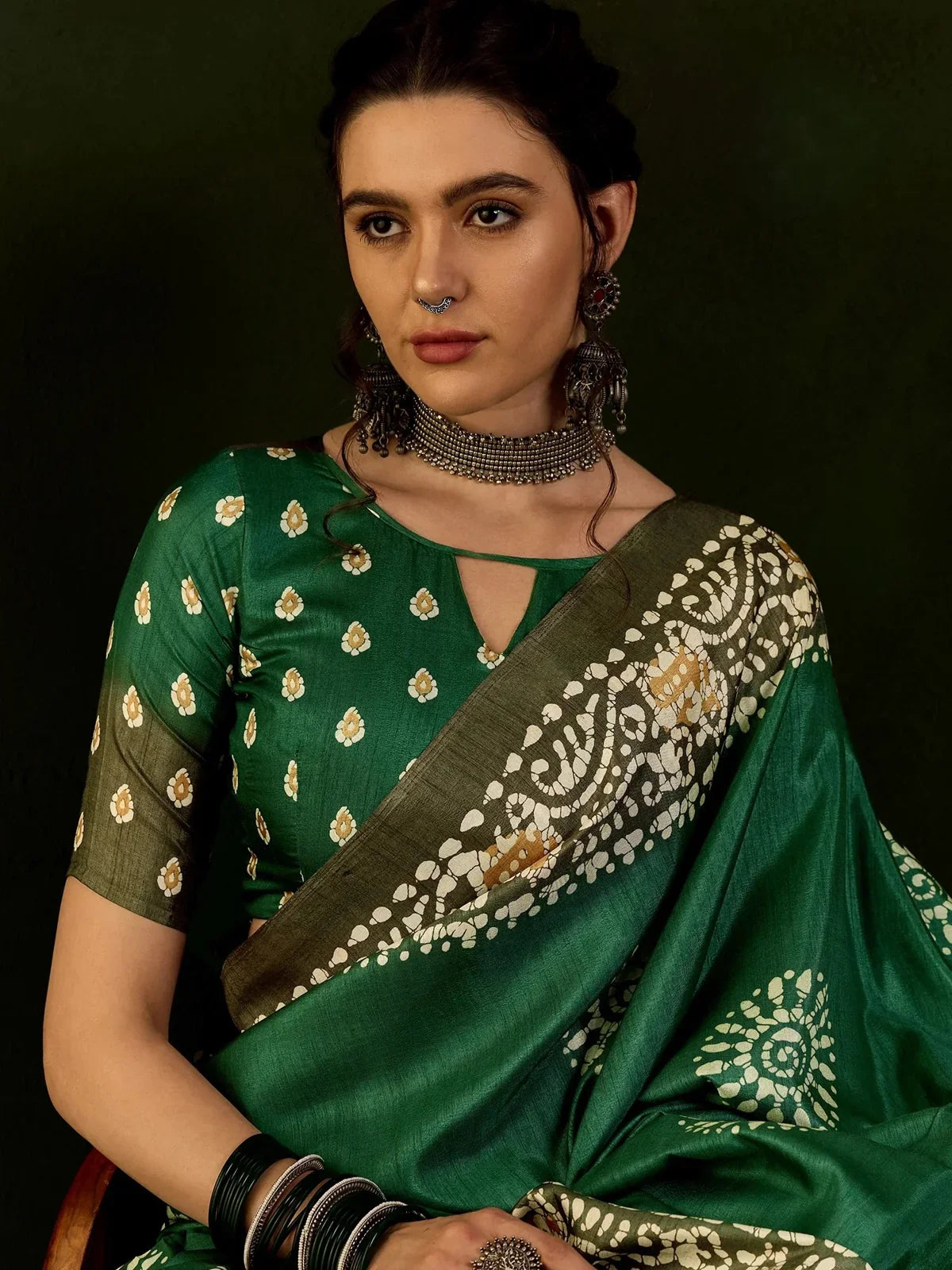 Tarani premium green Dola silk saree upper body view with matching blouse
