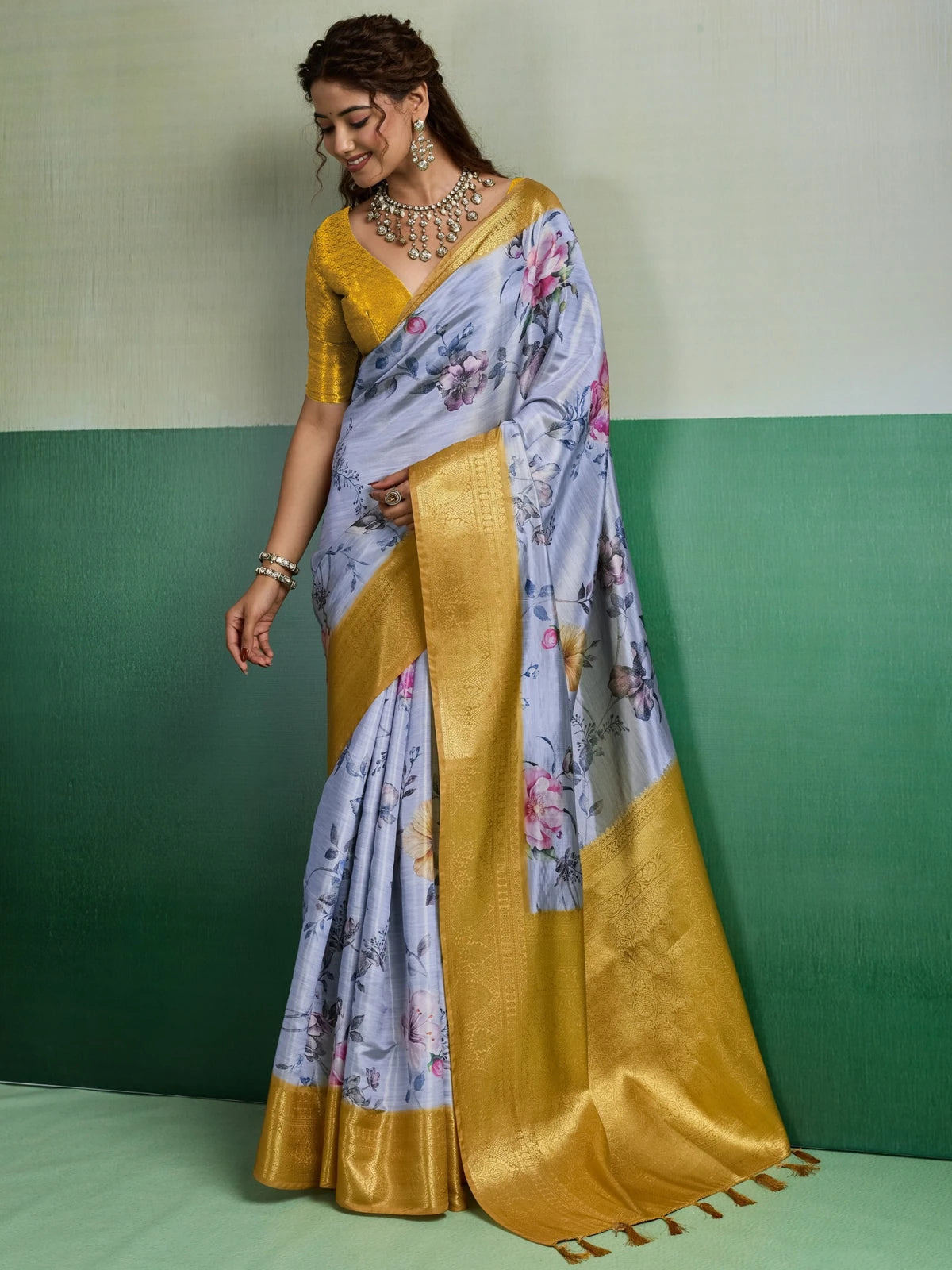 Tarani side view of lavender floral tissue silk saree