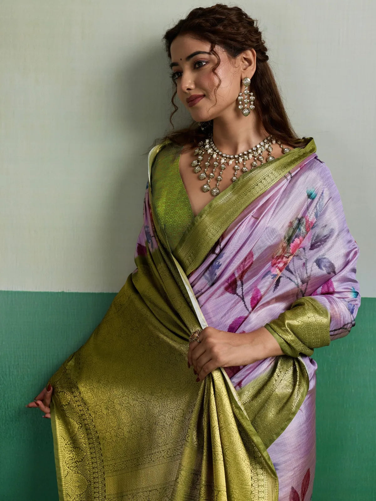 Tarani lavender Pure Kanjivaram tissue silk saree with floral digital print upper-body-view