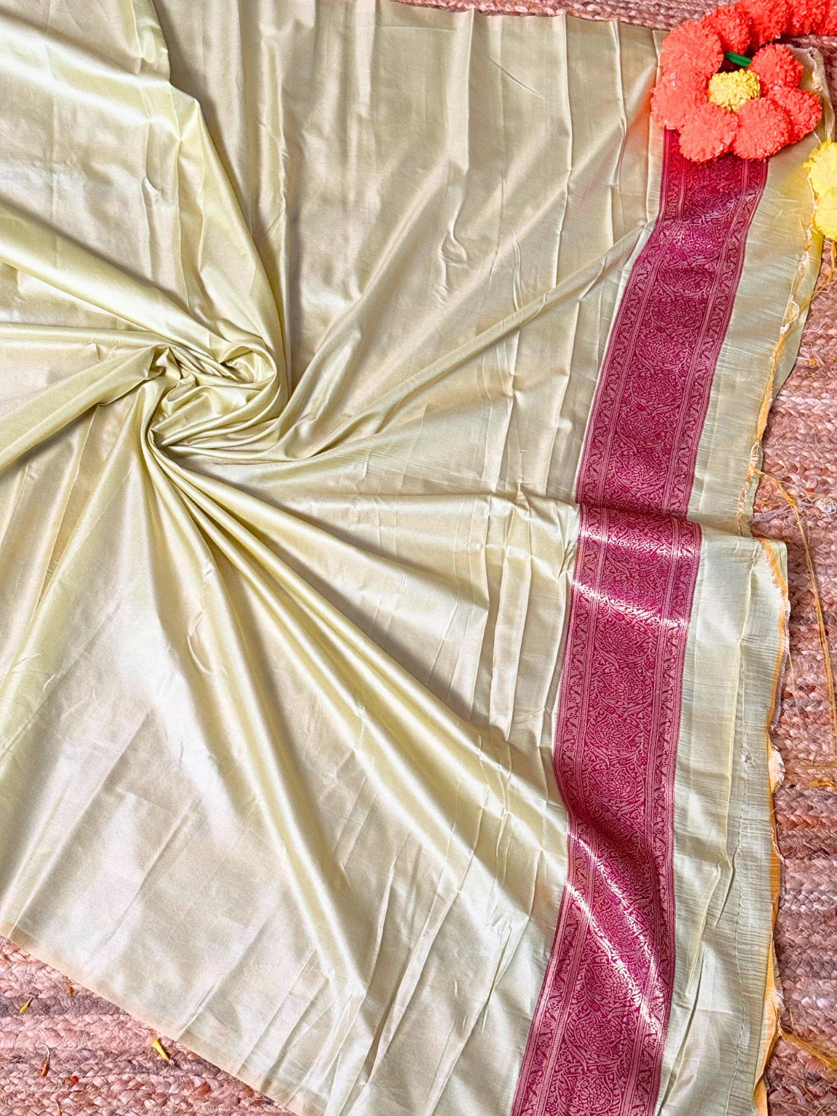 Tarani green silk saree blouse piece in matching silk with maroon border
