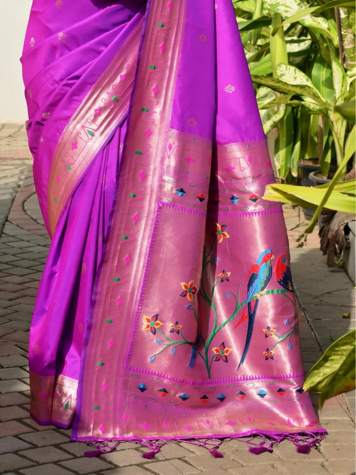Tarani magenta Paithani silk saree pallu closeup with zari and meena bird motifs