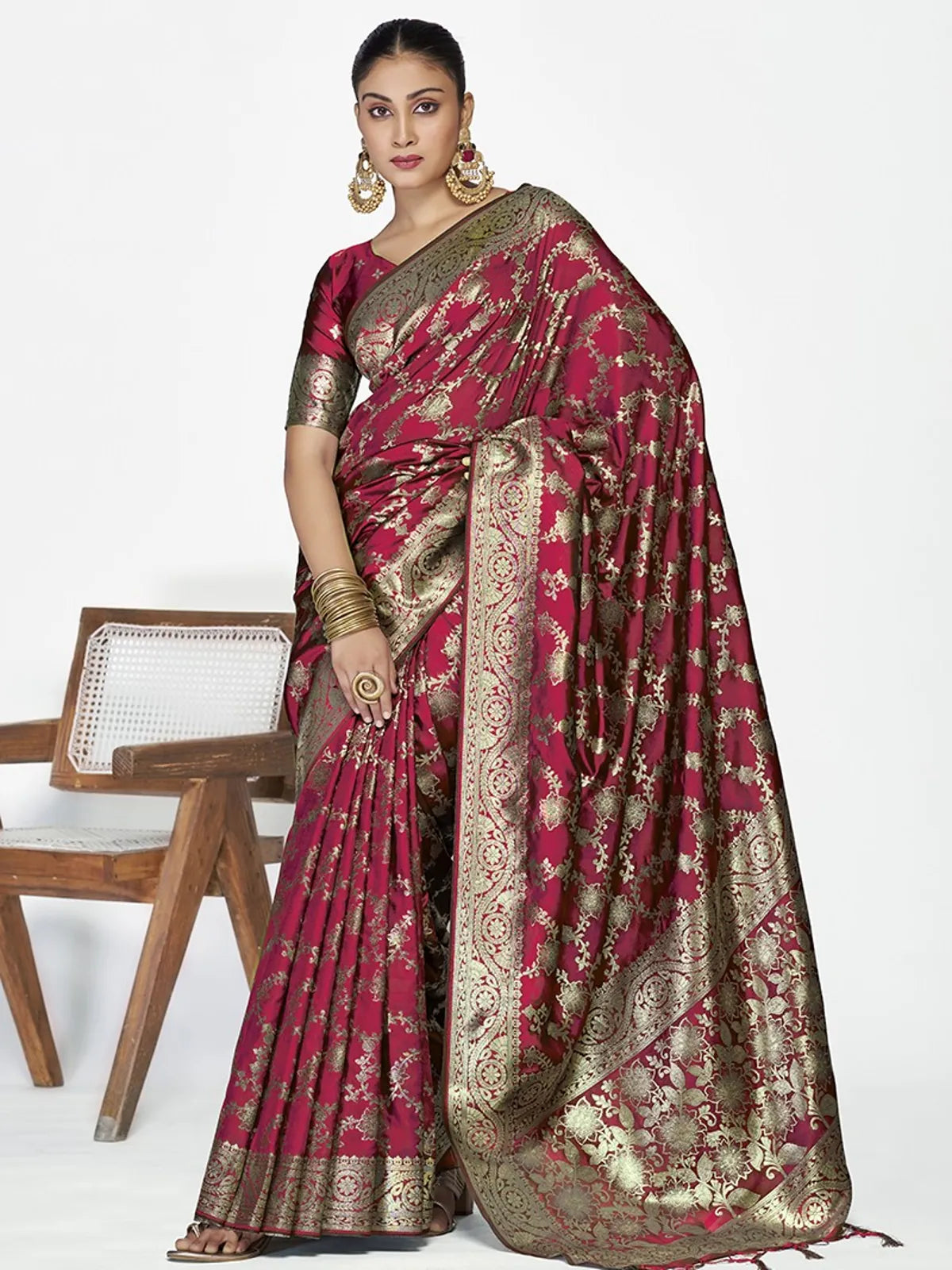Tarani maroon silk saree with golden weaving and blouse in full front view
