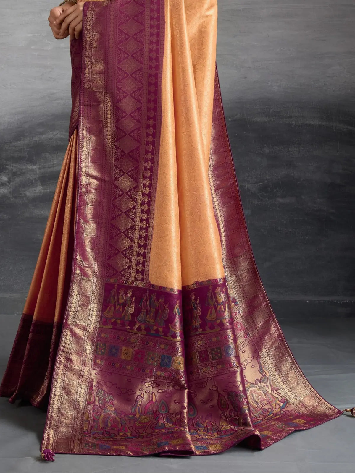 Tarani peach Kanjivaram silk saree pallu closeup with meenakari weaving design