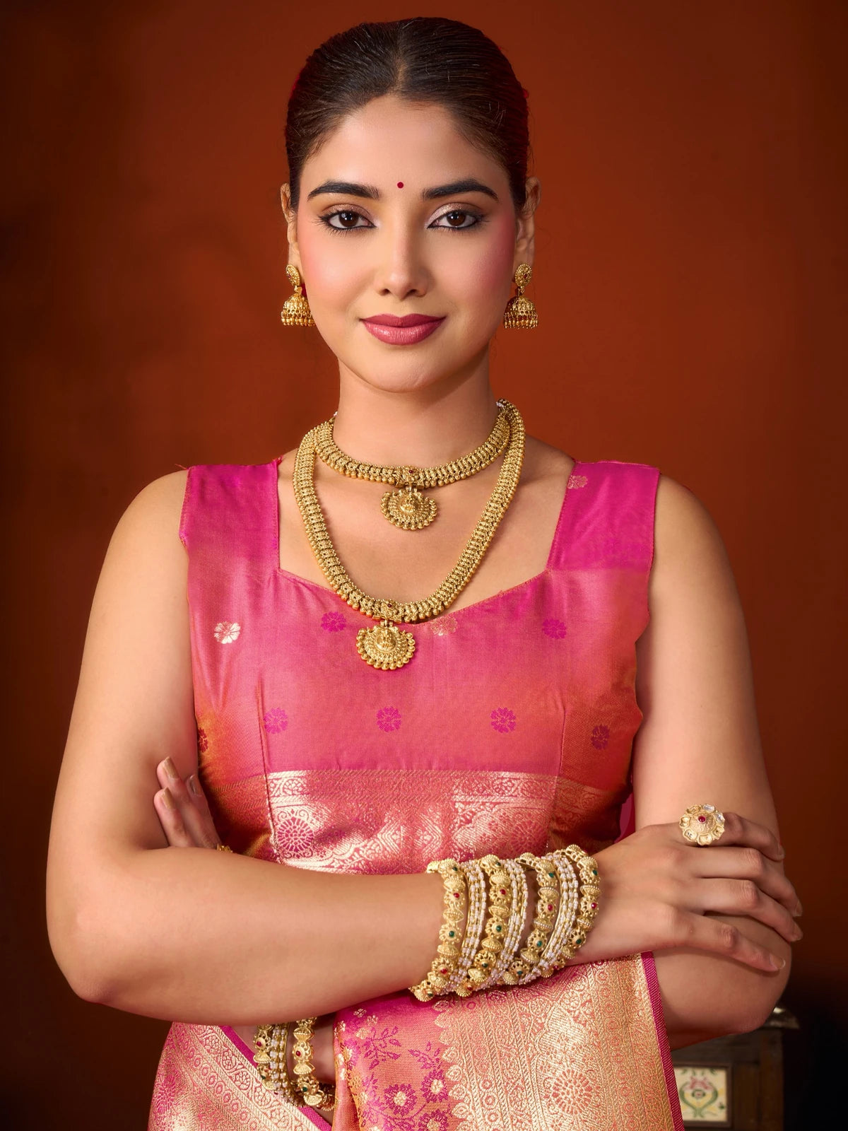 Tarani premium pink self jacquard soft silk saree upper body view with jacquard blouse