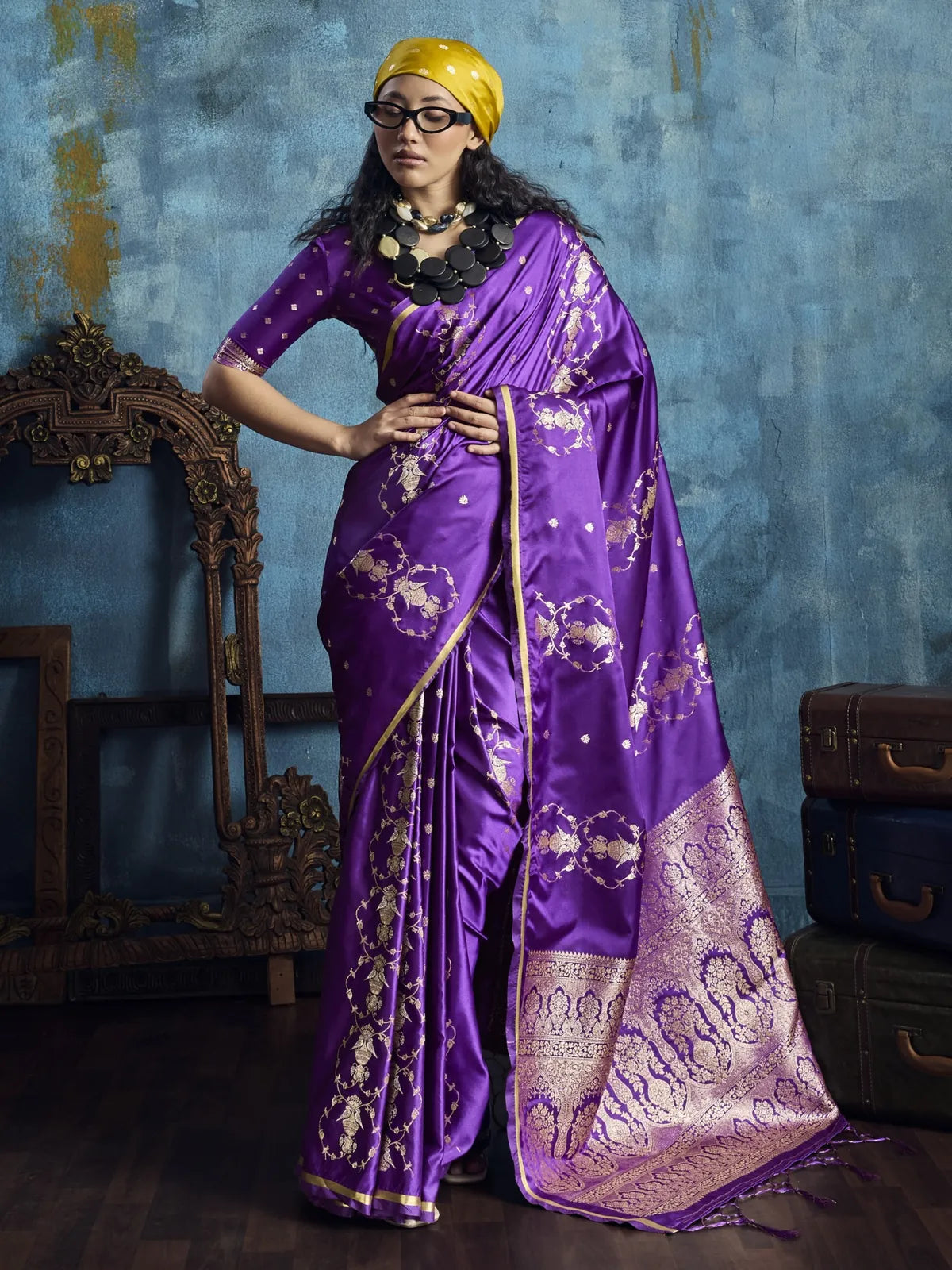 Tarani purple pure satin handloom weaving silk saree full view with zari woven pallu and blouse for party wear