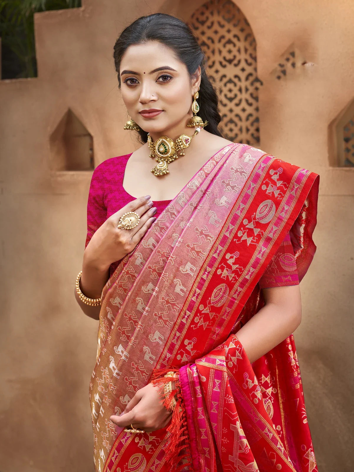 Tarani elegant red kanjivaram silk saree upper body view with designer blouse