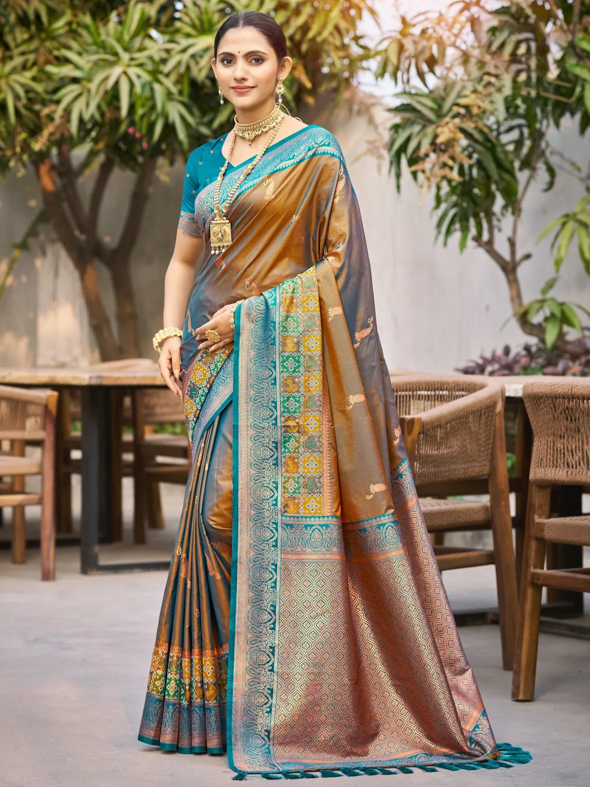 Tarani teal soft silk saree with zari woven border and contrast blouse full view