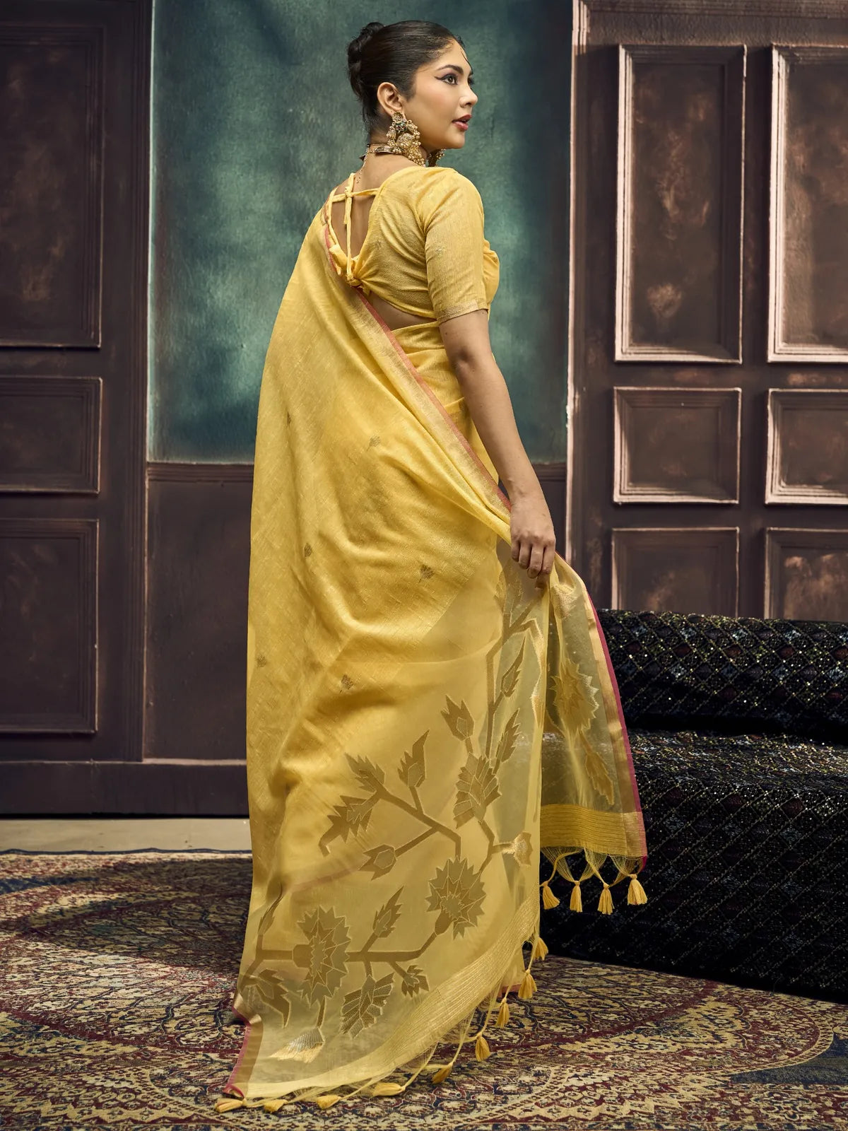 Tarani yellow Pure Munga Silk Handloom Weaving saree graceful back view