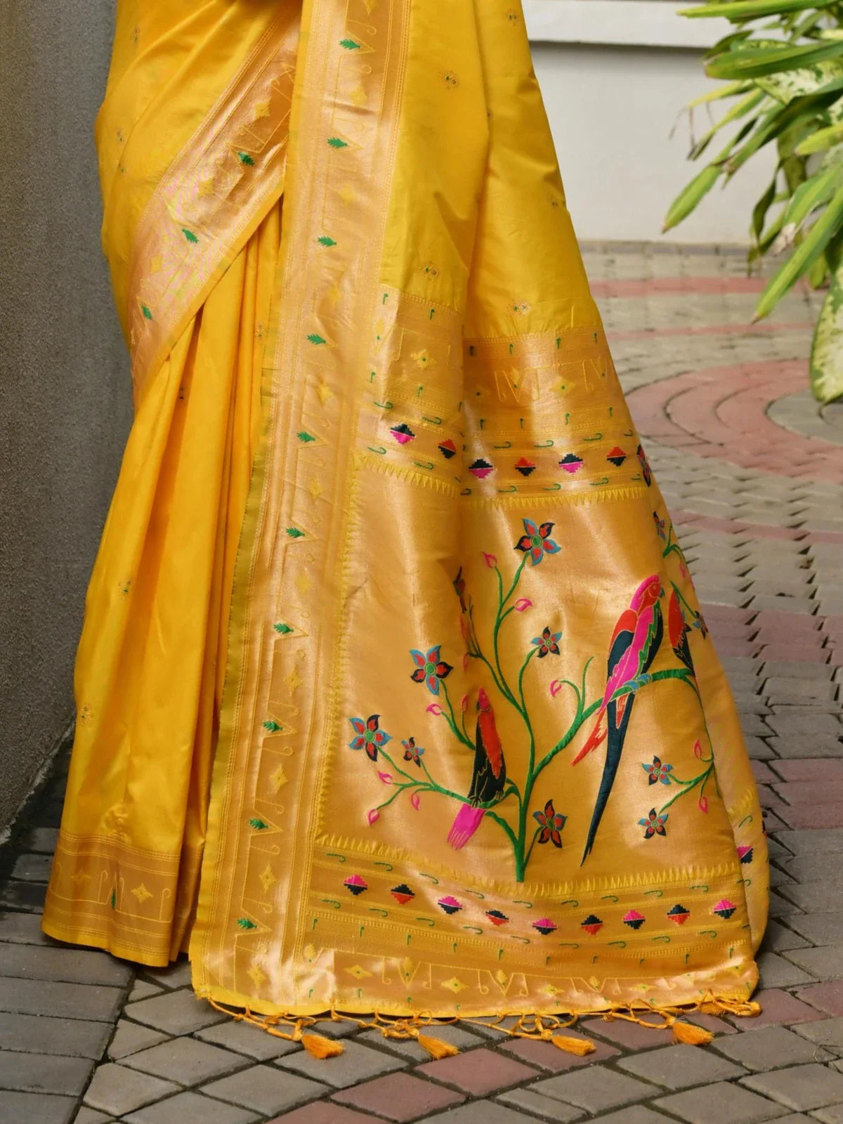 Tarani festive silk saree pallu view with resham peacock weaving and zari border