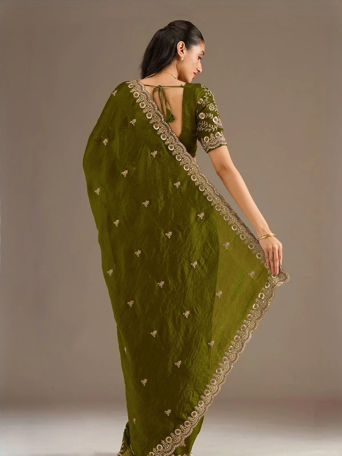 Tarani Pratiksha olive green tissue saree back view blouse design and pallu embroidery detail